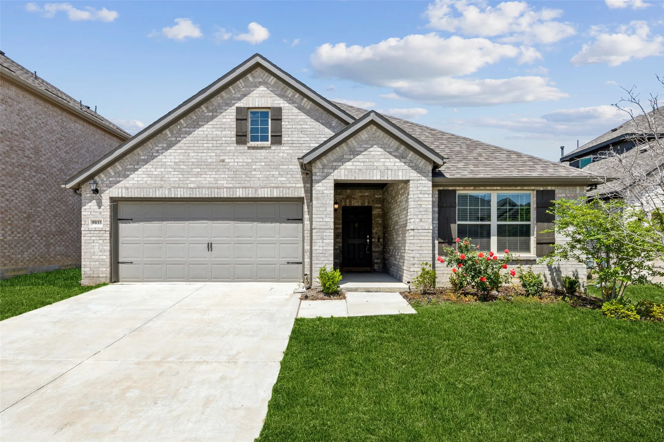 Single Family Residence For Sale in Denton County , 5933 Rostherne Drive, Celina, Texas 76227, 4 Bedroom, 3 Bathroom, 2 Garage spaces, 2,216 Sqft, built in 2023, Price $382,000, mls#21323926, Real Estate Agent in Celina, Homes For Sale in Denton county, Homes For Sale in Celina, Realtor in Celina Texas, Real Estate Brokerage Independent Realty Texas, Luminita Cordes Realtor