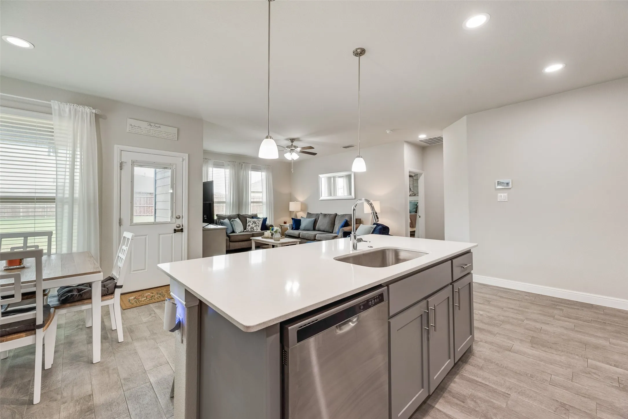 Single Family Residence For Sale in Tarrant County , 517 Frenchpark Drive, Fort Worth, Texas 76052, 4 Bedroom, 2 Bathroom, 2 Garage spaces, 1,672 Sqft, built in 2020, mls#21325262, Real Estate Agent in Fort Worth, Homes For Sale in Tarrant county, Homes For Sale in Fort Worth, Realtor in Fort Worth Texas, Real Estate Brokerage Independent Realty Texas, Luminita Cordes Realtor
