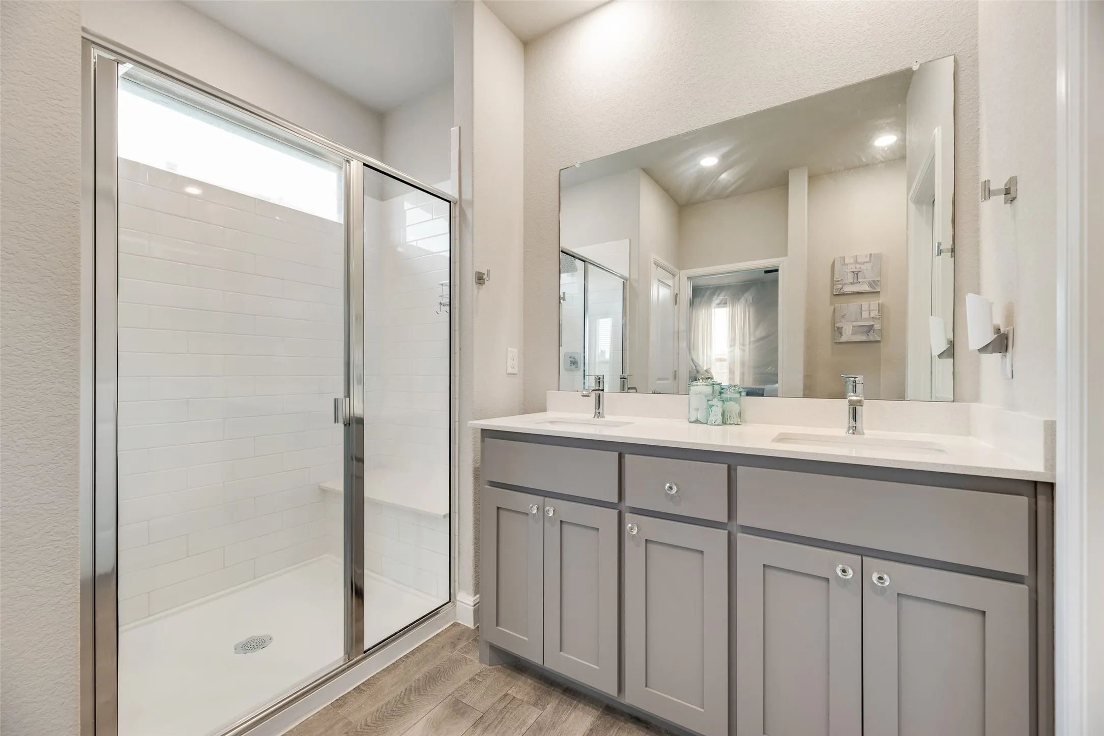 Single Family Residence For Sale in Tarrant County , 517 Frenchpark Drive, Fort Worth, Texas 76052, 4 Bedroom, 2 Bathroom, 2 Garage spaces, 1,672 Sqft, built in 2020, mls#21325262, Real Estate Agent in Fort Worth, Homes For Sale in Tarrant county, Homes For Sale in Fort Worth, Realtor in Fort Worth Texas, Real Estate Brokerage Independent Realty Texas, Luminita Cordes Realtor