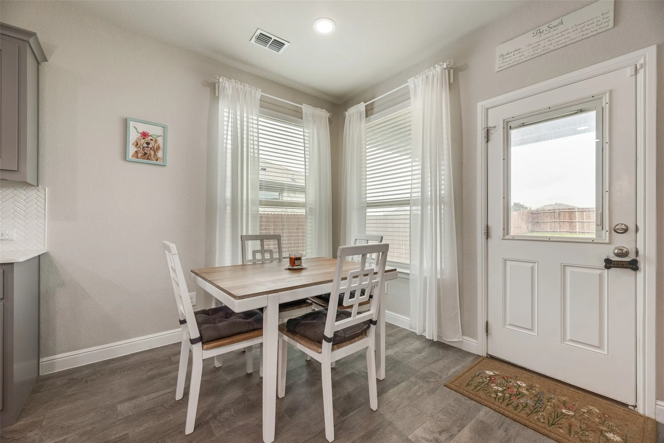 Single Family Residence For Sale in Tarrant County , 517 Frenchpark Drive, Fort Worth, Texas 76052, 4 Bedroom, 2 Bathroom, 2 Garage spaces, 1,672 Sqft, built in 2020, mls#21325262, Real Estate Agent in Fort Worth, Homes For Sale in Tarrant county, Homes For Sale in Fort Worth, Realtor in Fort Worth Texas, Real Estate Brokerage Independent Realty Texas, Luminita Cordes Realtor