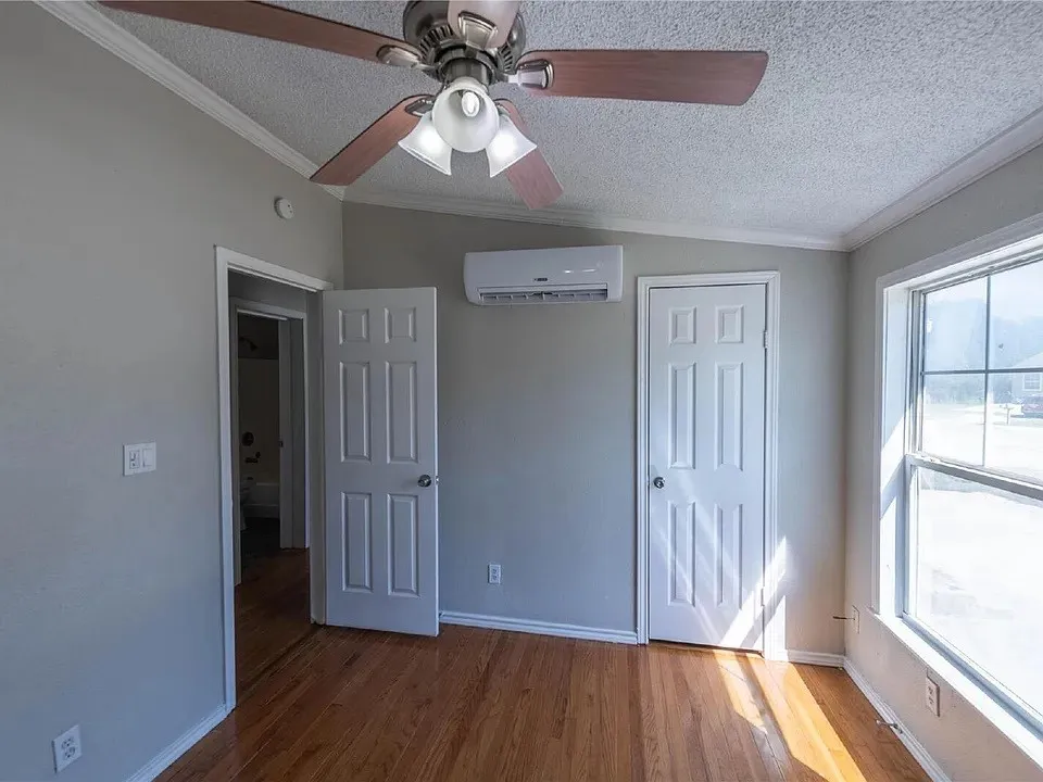 Duplex For Sale in Parker County , 121 Windy Creek, Springtown, Texas 76082, 0, 0, Garage spaces, 0 Sqft, built in 2003, Price $325,000, mls#21325382, Real Estate Agent in Springtown, Homes For Sale in Parker county, Homes For Sale in Springtown, Realtor in Springtown Texas, Real Estate Brokerage Independent Realty Texas, Luminita Cordes Realtor