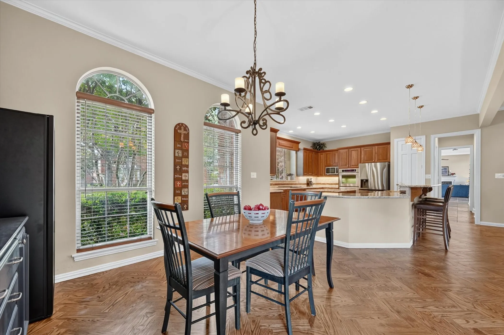 Single Family Residence For Sale in Collin County , 4827 Sandestin Drive, Dallas, Texas 75287, 5 Bedroom, 5 Bathroom, 3 Garage spaces, 4,265 Sqft, built in 1989, mls#21325347, Real Estate Agent in Dallas, Homes For Sale in Collin county, Homes For Sale in Dallas, Realtor in Dallas Texas, Real Estate Brokerage Independent Realty Texas, Luminita Cordes Realtor