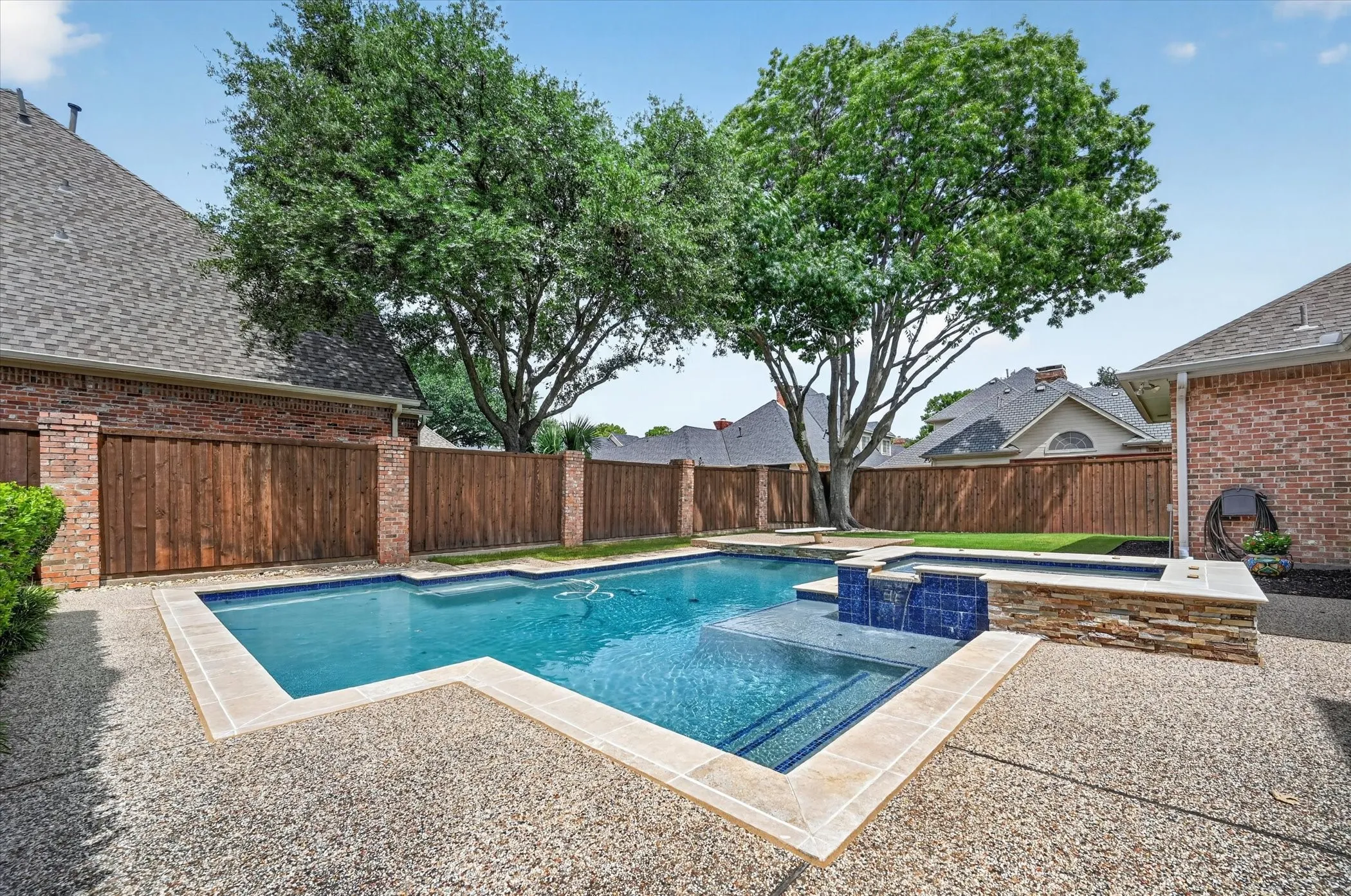 Single Family Residence For Sale in Collin County , 4827 Sandestin Drive, Dallas, Texas 75287, 5 Bedroom, 5 Bathroom, 3 Garage spaces, 4,265 Sqft, built in 1989, mls#21325347, Real Estate Agent in Dallas, Homes For Sale in Collin county, Homes For Sale in Dallas, Realtor in Dallas Texas, Real Estate Brokerage Independent Realty Texas, Luminita Cordes Realtor