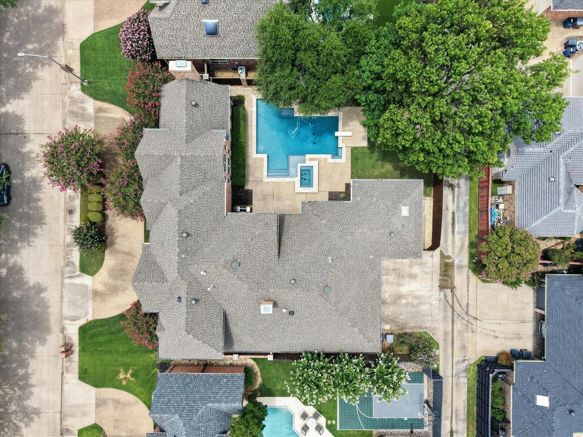 Single Family Residence For Sale in Collin County , 4827 Sandestin Drive, Dallas, Texas 75287, 5 Bedroom, 5 Bathroom, 3 Garage spaces, 4,265 Sqft, built in 1989, mls#21325347, Real Estate Agent in Dallas, Homes For Sale in Collin county, Homes For Sale in Dallas, Realtor in Dallas Texas, Real Estate Brokerage Independent Realty Texas, Luminita Cordes Realtor
