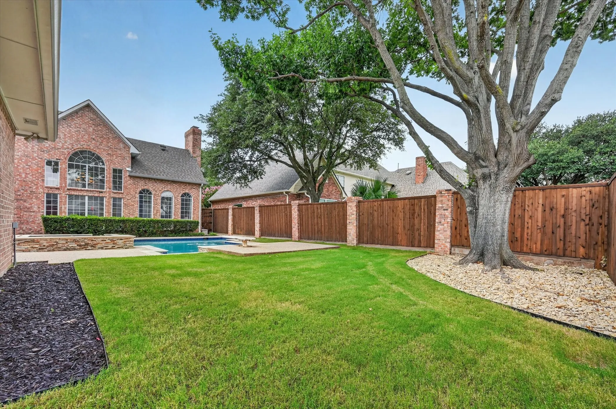 Single Family Residence For Sale in Collin County , 4827 Sandestin Drive, Dallas, Texas 75287, 5 Bedroom, 5 Bathroom, 3 Garage spaces, 4,265 Sqft, built in 1989, mls#21325347, Real Estate Agent in Dallas, Homes For Sale in Collin county, Homes For Sale in Dallas, Realtor in Dallas Texas, Real Estate Brokerage Independent Realty Texas, Luminita Cordes Realtor