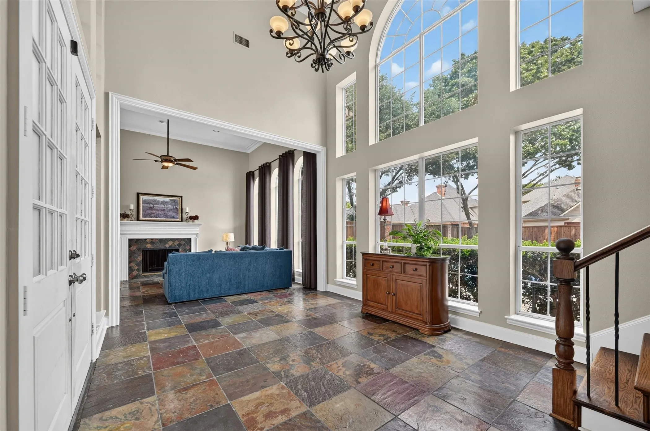 Single Family Residence For Sale in Collin County , 4827 Sandestin Drive, Dallas, Texas 75287, 5 Bedroom, 5 Bathroom, 3 Garage spaces, 4,265 Sqft, built in 1989, mls#21325347, Real Estate Agent in Dallas, Homes For Sale in Collin county, Homes For Sale in Dallas, Realtor in Dallas Texas, Real Estate Brokerage Independent Realty Texas, Luminita Cordes Realtor