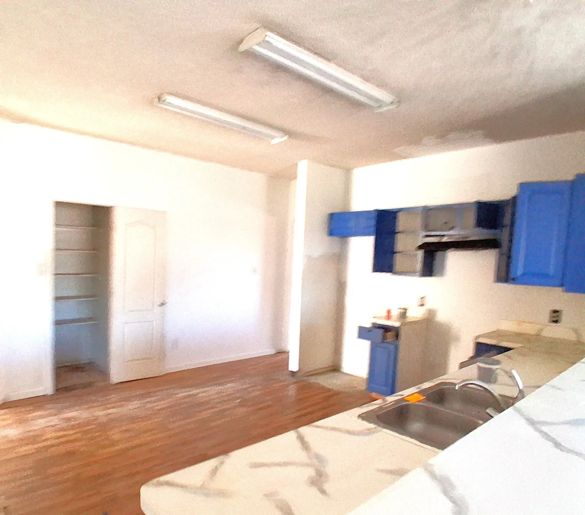 Single Family Residence For Sale in Kaufman County , 1200 Hampton Drive, Forney, Texas 75126, 4 Bedroom, 2 Bathroom, 2 Garage spaces, 2,484 Sqft, built in 2002, mls#21323626, Real Estate Agent in Forney, Homes For Sale in Kaufman county, Homes For Sale in Forney, Realtor in Forney Texas, Real Estate Brokerage Independent Realty Texas, Luminita Cordes Realtor