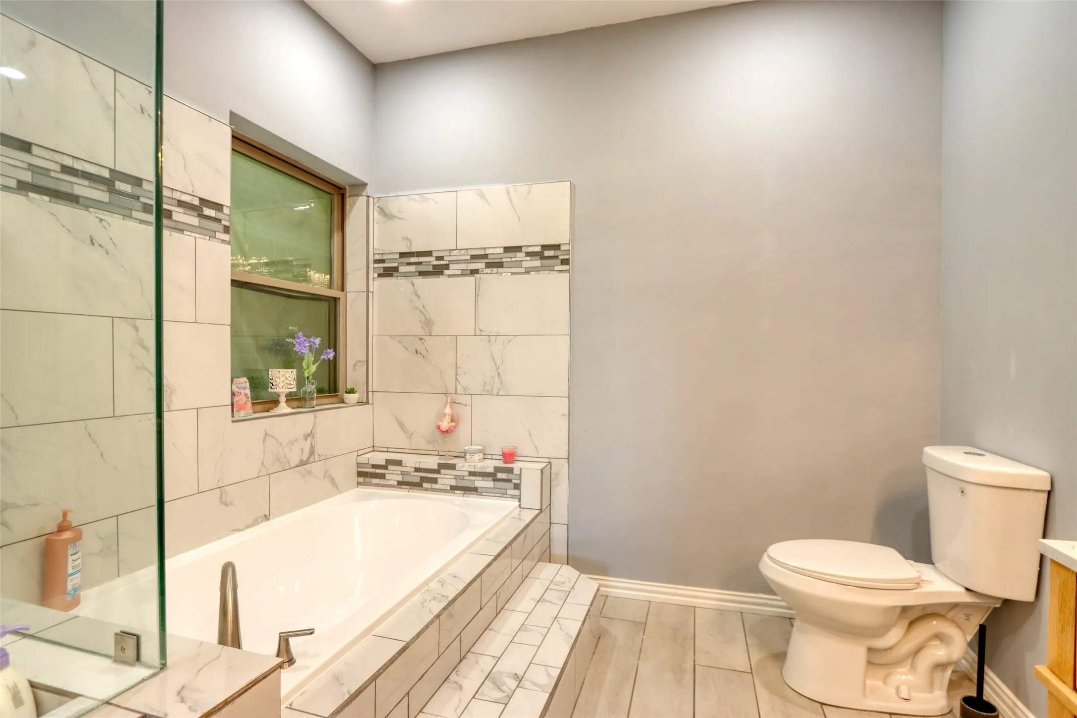Single Family Residence For Sale in Navarro County , 7196 Fm 1129, Chatfield, Texas 75105, 3 Bedroom, 3 Bathroom, 1 Garage spaces, 2,168 Sqft, built in 2023, mls#21325210, Real Estate Agent in Chatfield, Homes For Sale in Navarro county, Homes For Sale in Chatfield, Realtor in Chatfield Texas, Real Estate Brokerage Independent Realty Texas, Luminita Cordes Realtor