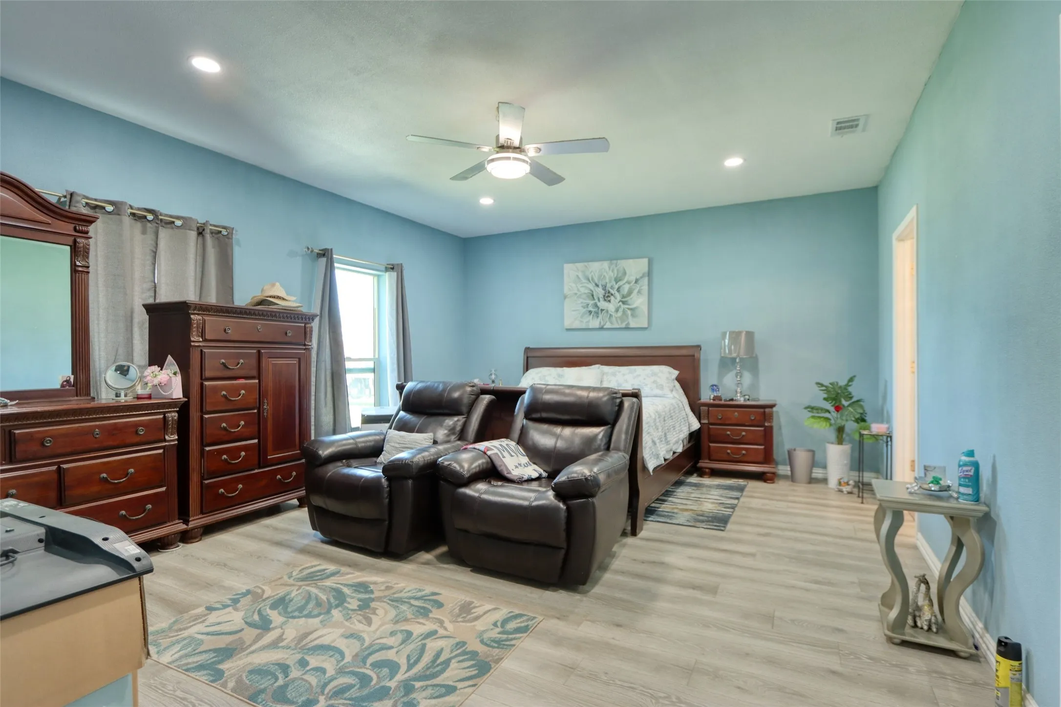 Single Family Residence For Sale in Navarro County , 7196 Fm 1129, Chatfield, Texas 75105, 3 Bedroom, 3 Bathroom, 1 Garage spaces, 2,168 Sqft, built in 2023, mls#21325210, Real Estate Agent in Chatfield, Homes For Sale in Navarro county, Homes For Sale in Chatfield, Realtor in Chatfield Texas, Real Estate Brokerage Independent Realty Texas, Luminita Cordes Realtor