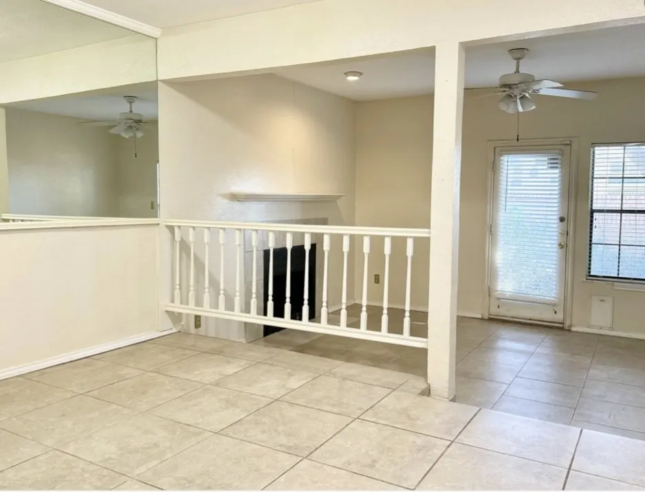Condominium For Sale in Dallas County , 3635 Garden Brook, Farmers Branch, Texas 75234, 1 Bedroom, 2 Bathroom, Garage spaces, 919 Sqft, built in 1986, mls#21325418, Real Estate Agent in Farmers Branch, Homes For Sale in Dallas county, Homes For Sale in Farmers Branch, Realtor in Farmers Branch Texas, Real Estate Brokerage Independent Realty Texas, Luminita Cordes Realtor