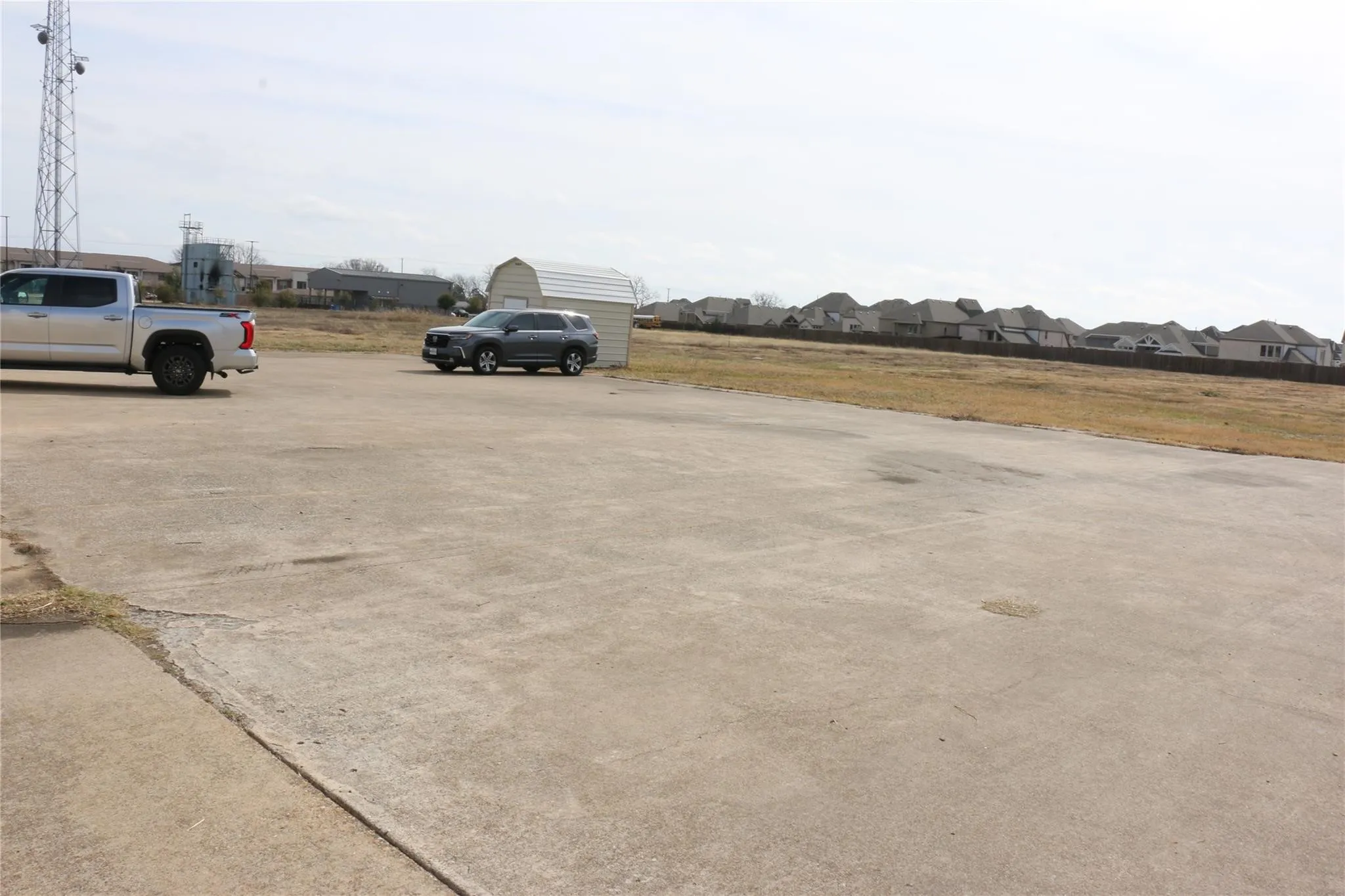 Business For Rent in Dallas County , 8210 Schrade Road, Rowlett, Texas 75088, 0, 0, Garage spaces, 0 Sqft, built in 1975, Price $4,495, mls#21325435, Real Estate Agent in Rowlett, Homes For Rent in Dallas county, Homes For Rent in Rowlett, Realtor in Rowlett Texas, Real Estate Brokerage Independent Realty Texas, Luminita Cordes Realtor
