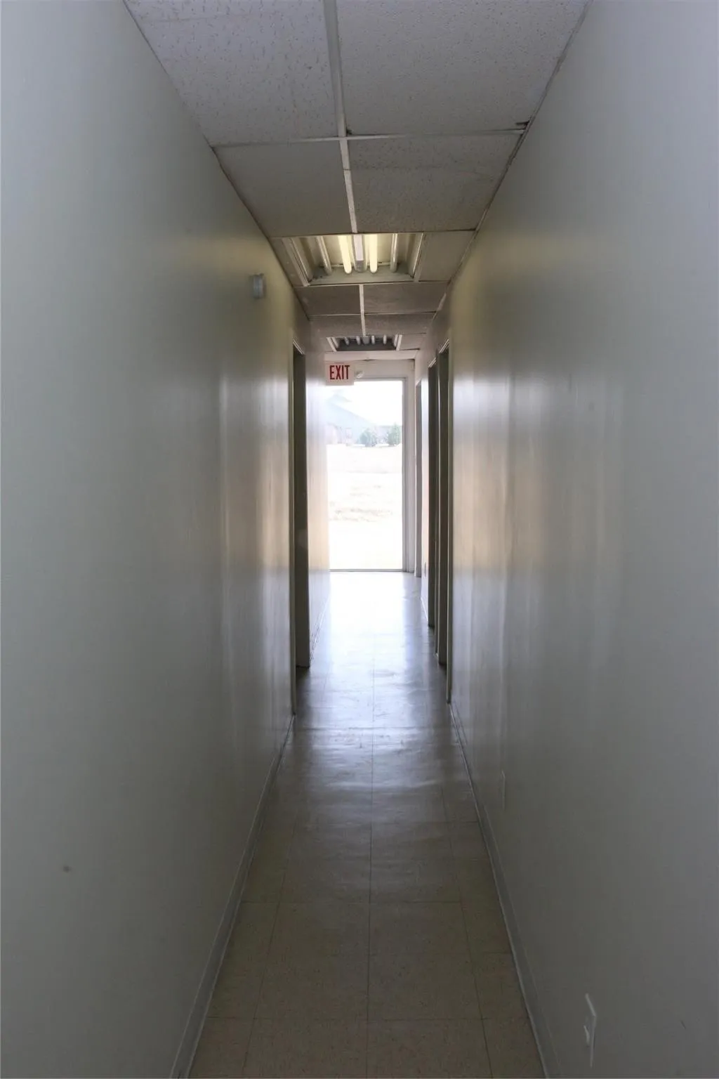 Business For Rent in Dallas County , 8210 Schrade Road, Rowlett, Texas 75088, 0, 0, Garage spaces, 0 Sqft, built in 1975, Price $4,495, mls#21325435, Real Estate Agent in Rowlett, Homes For Rent in Dallas county, Homes For Rent in Rowlett, Realtor in Rowlett Texas, Real Estate Brokerage Independent Realty Texas, Luminita Cordes Realtor