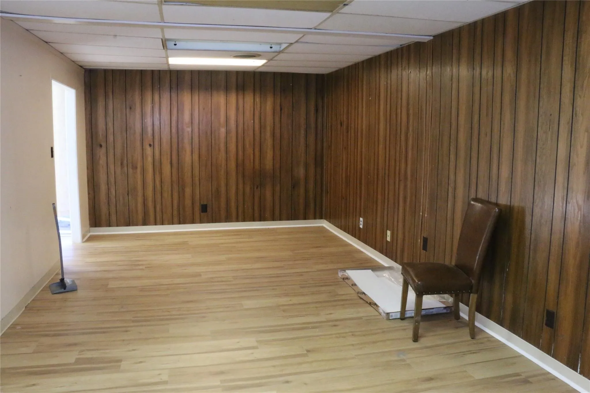 Business For Rent in Dallas County , 8210 Schrade Road, Rowlett, Texas 75088, 0, 0, Garage spaces, 0 Sqft, built in 1975, Price $4,495, mls#21325435, Real Estate Agent in Rowlett, Homes For Rent in Dallas county, Homes For Rent in Rowlett, Realtor in Rowlett Texas, Real Estate Brokerage Independent Realty Texas, Luminita Cordes Realtor