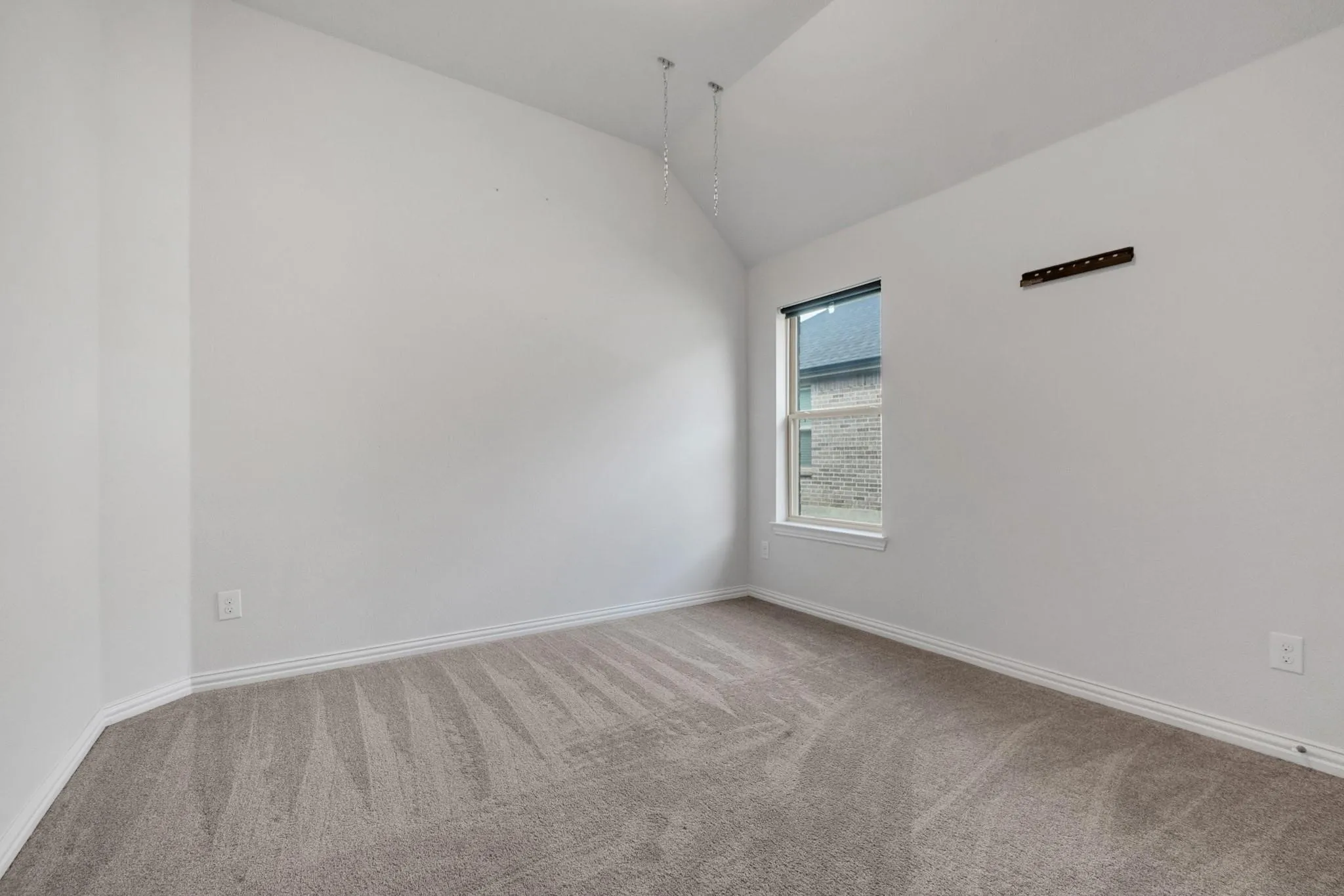 Single Family Residence For Sale in Collin County , 2818 Chestnut Lane, Melissa, Texas 75454, 5 Bedroom, 3 Bathroom, 3 Garage spaces, 2,177 Sqft, built in 2019, mls#21325374, Real Estate Agent in Melissa, Homes For Sale in Collin county, Homes For Sale in Melissa, Realtor in Melissa Texas, Real Estate Brokerage Independent Realty Texas, Luminita Cordes Realtor