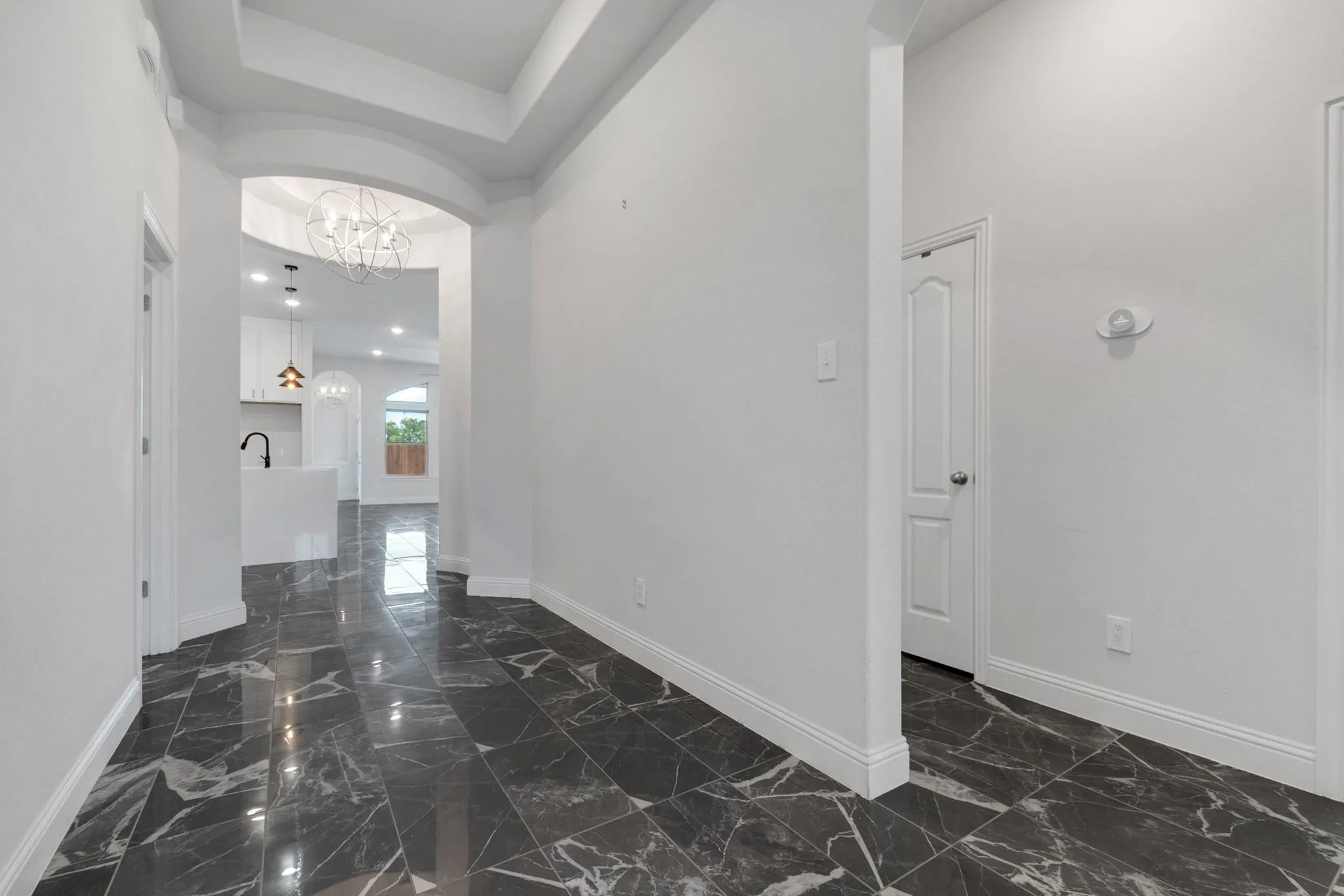 Single Family Residence For Sale in Collin County , 2818 Chestnut Lane, Melissa, Texas 75454, 5 Bedroom, 3 Bathroom, 3 Garage spaces, 2,177 Sqft, built in 2019, mls#21325374, Real Estate Agent in Melissa, Homes For Sale in Collin county, Homes For Sale in Melissa, Realtor in Melissa Texas, Real Estate Brokerage Independent Realty Texas, Luminita Cordes Realtor