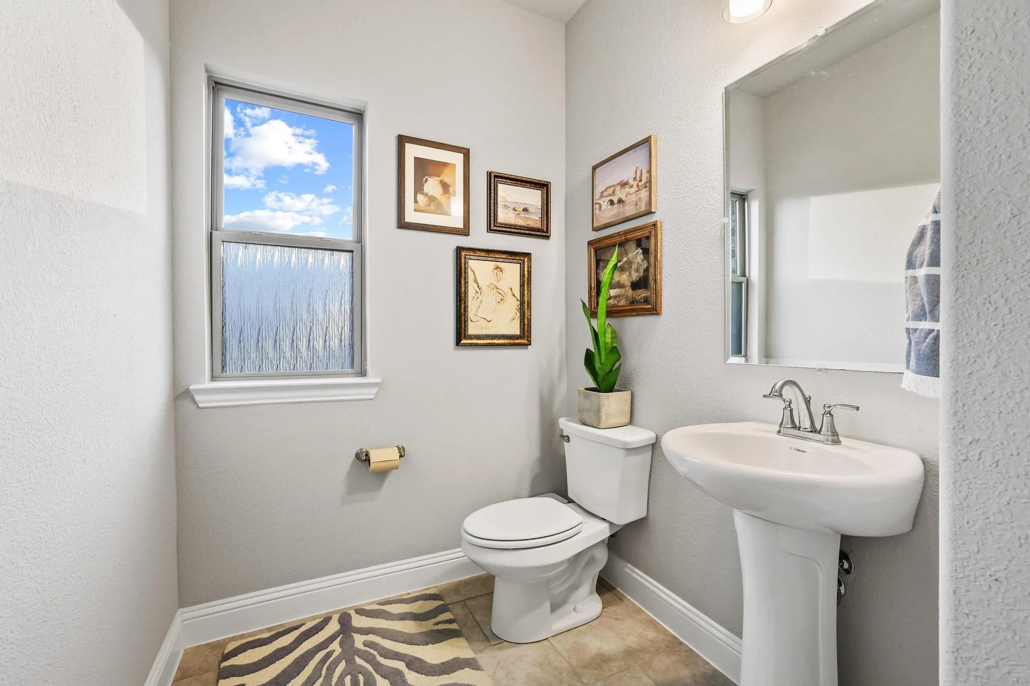Single Family Residence For Sale in Grayson County , 1314 Birch Street, Howe, Texas 75459, 4 Bedroom, 4 Bathroom, 6 Garage spaces, 2,716 Sqft, built in 2022, mls#21324870, Real Estate Agent in Howe, Homes For Sale in Grayson county, Homes For Sale in Howe, Realtor in Howe Texas, Real Estate Brokerage Independent Realty Texas, Luminita Cordes Realtor