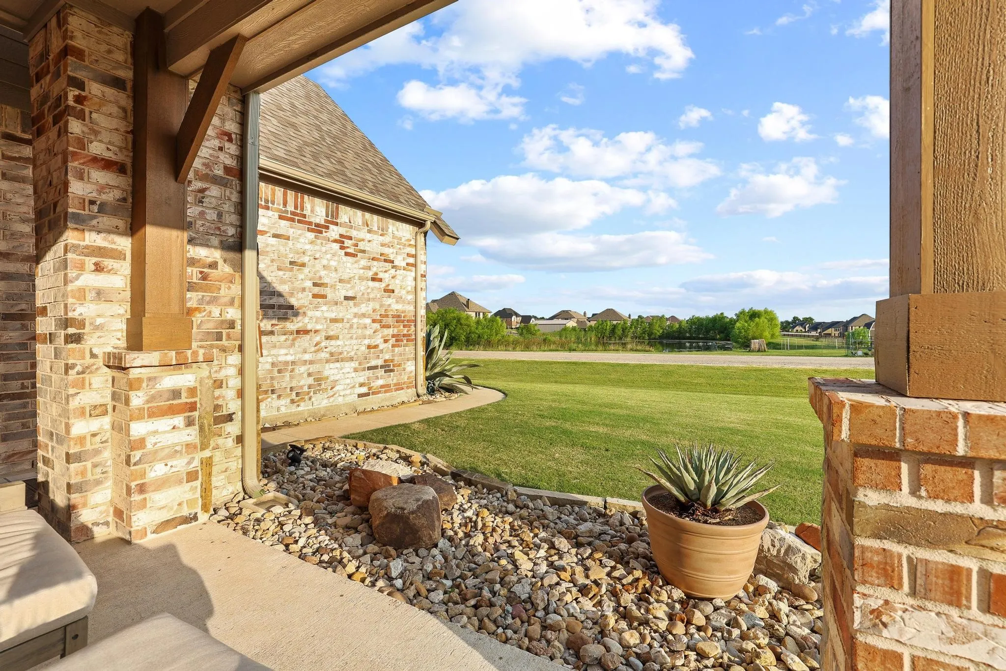 Single Family Residence For Sale in Grayson County , 1314 Birch Street, Howe, Texas 75459, 4 Bedroom, 4 Bathroom, 6 Garage spaces, 2,716 Sqft, built in 2022, mls#21324870, Real Estate Agent in Howe, Homes For Sale in Grayson county, Homes For Sale in Howe, Realtor in Howe Texas, Real Estate Brokerage Independent Realty Texas, Luminita Cordes Realtor