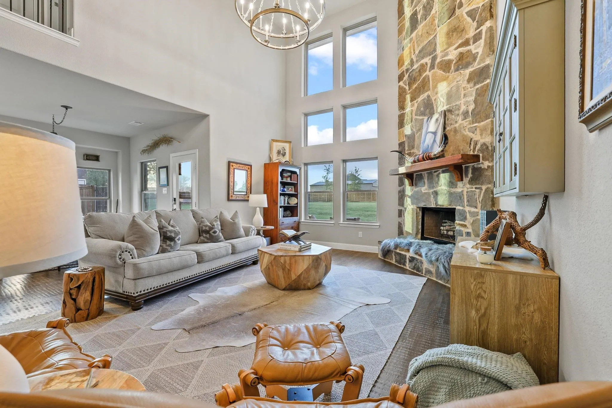 Single Family Residence For Sale in Grayson County , 1314 Birch Street, Howe, Texas 75459, 4 Bedroom, 4 Bathroom, 6 Garage spaces, 2,716 Sqft, built in 2022, mls#21324870, Real Estate Agent in Howe, Homes For Sale in Grayson county, Homes For Sale in Howe, Realtor in Howe Texas, Real Estate Brokerage Independent Realty Texas, Luminita Cordes Realtor