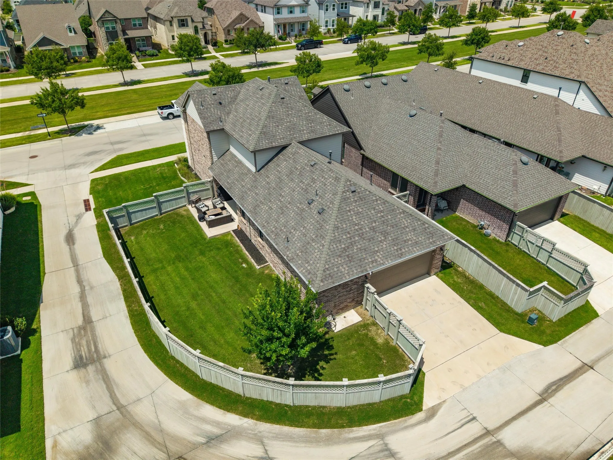 Single Family Residence For Sale in Denton County , 2437 Elm Place, Northlake, Texas 76247, 4 Bedroom, 3 Bathroom, 2 Garage spaces, 2,698 Sqft, built in 2020, mls#21316076, Real Estate Agent in Northlake, Homes For Sale in Denton county, Homes For Sale in Northlake, Realtor in Northlake Texas, Real Estate Brokerage Independent Realty Texas, Luminita Cordes Realtor