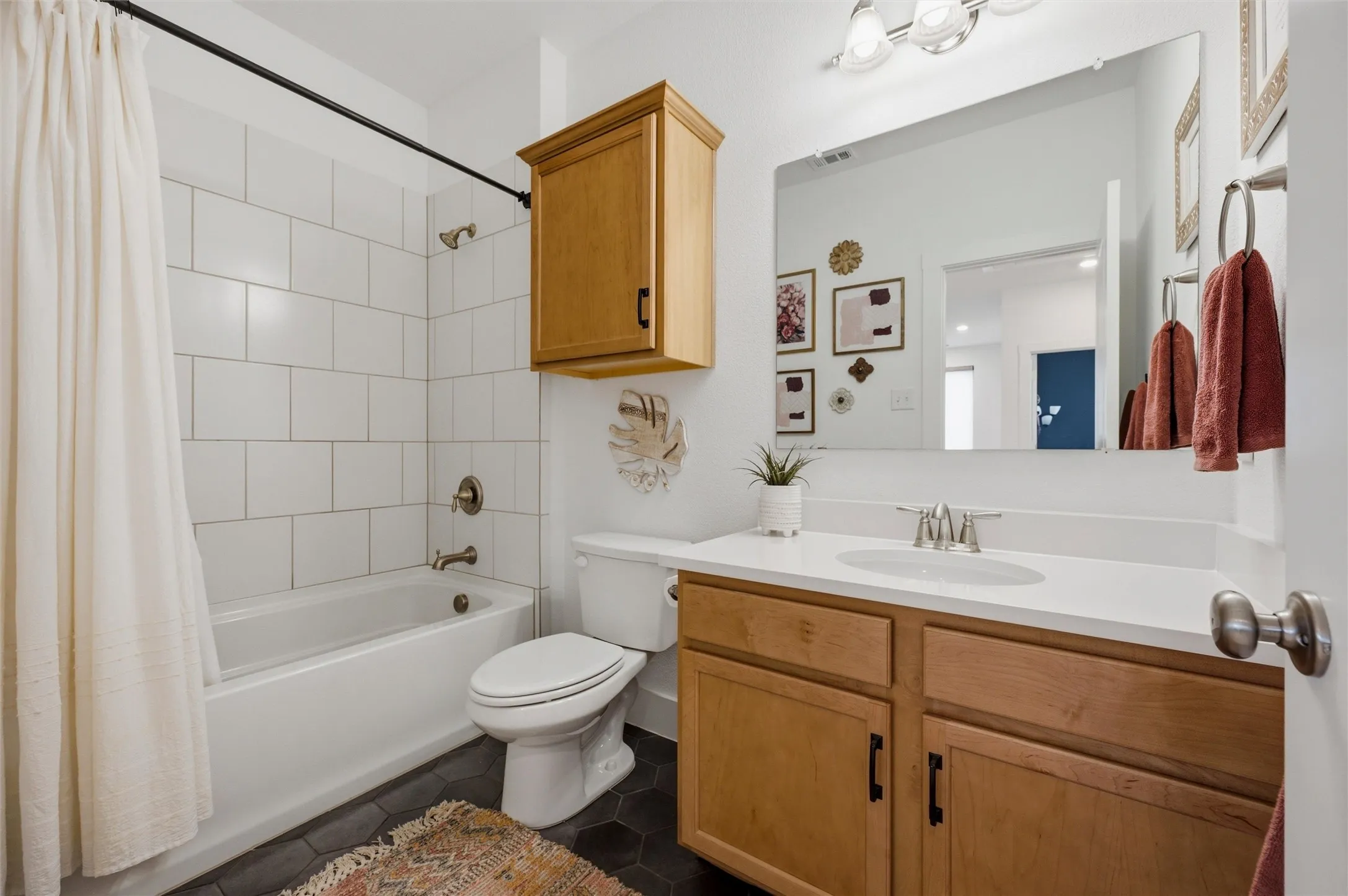 Single Family Residence For Sale in Denton County , 2437 Elm Place, Northlake, Texas 76247, 4 Bedroom, 3 Bathroom, 2 Garage spaces, 2,698 Sqft, built in 2020, mls#21316076, Real Estate Agent in Northlake, Homes For Sale in Denton county, Homes For Sale in Northlake, Realtor in Northlake Texas, Real Estate Brokerage Independent Realty Texas, Luminita Cordes Realtor