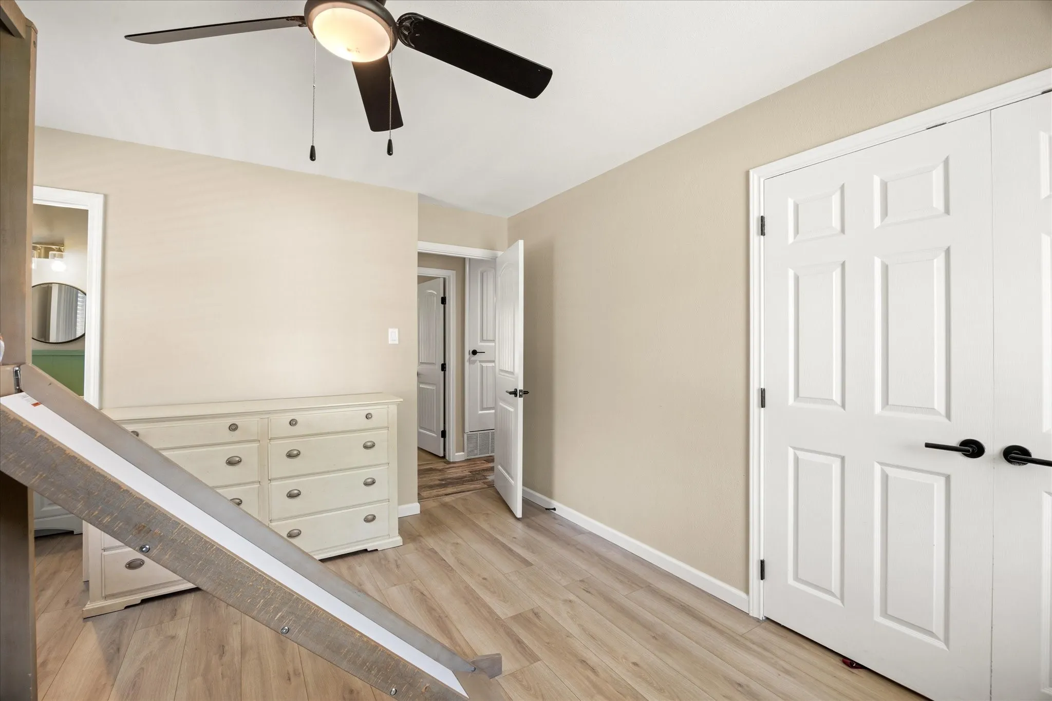 Single Family Residence For Sale in Erath County , 270 Barker Street, Stephenville, Texas 76401, 4 Bedroom, 2 Bathroom, Garage spaces, 1,755 Sqft, built in 1965, mls#21324931, Real Estate Agent in Stephenville, Homes For Sale in Erath county, Homes For Sale in Stephenville, Realtor in Stephenville Texas, Real Estate Brokerage Independent Realty Texas, Luminita Cordes Realtor