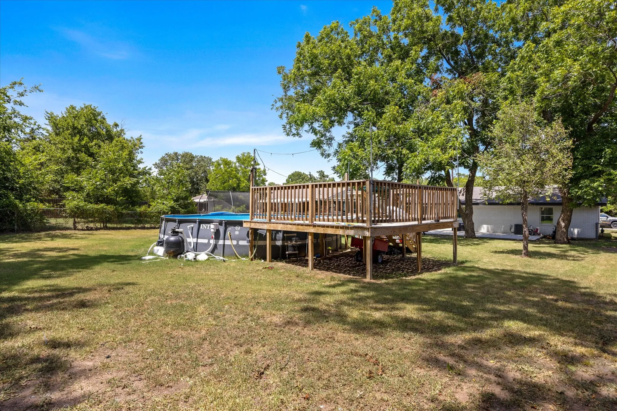 Single Family Residence For Sale in Erath County , 270 Barker Street, Stephenville, Texas 76401, 4 Bedroom, 2 Bathroom, Garage spaces, 1,755 Sqft, built in 1965, mls#21324931, Real Estate Agent in Stephenville, Homes For Sale in Erath county, Homes For Sale in Stephenville, Realtor in Stephenville Texas, Real Estate Brokerage Independent Realty Texas, Luminita Cordes Realtor
