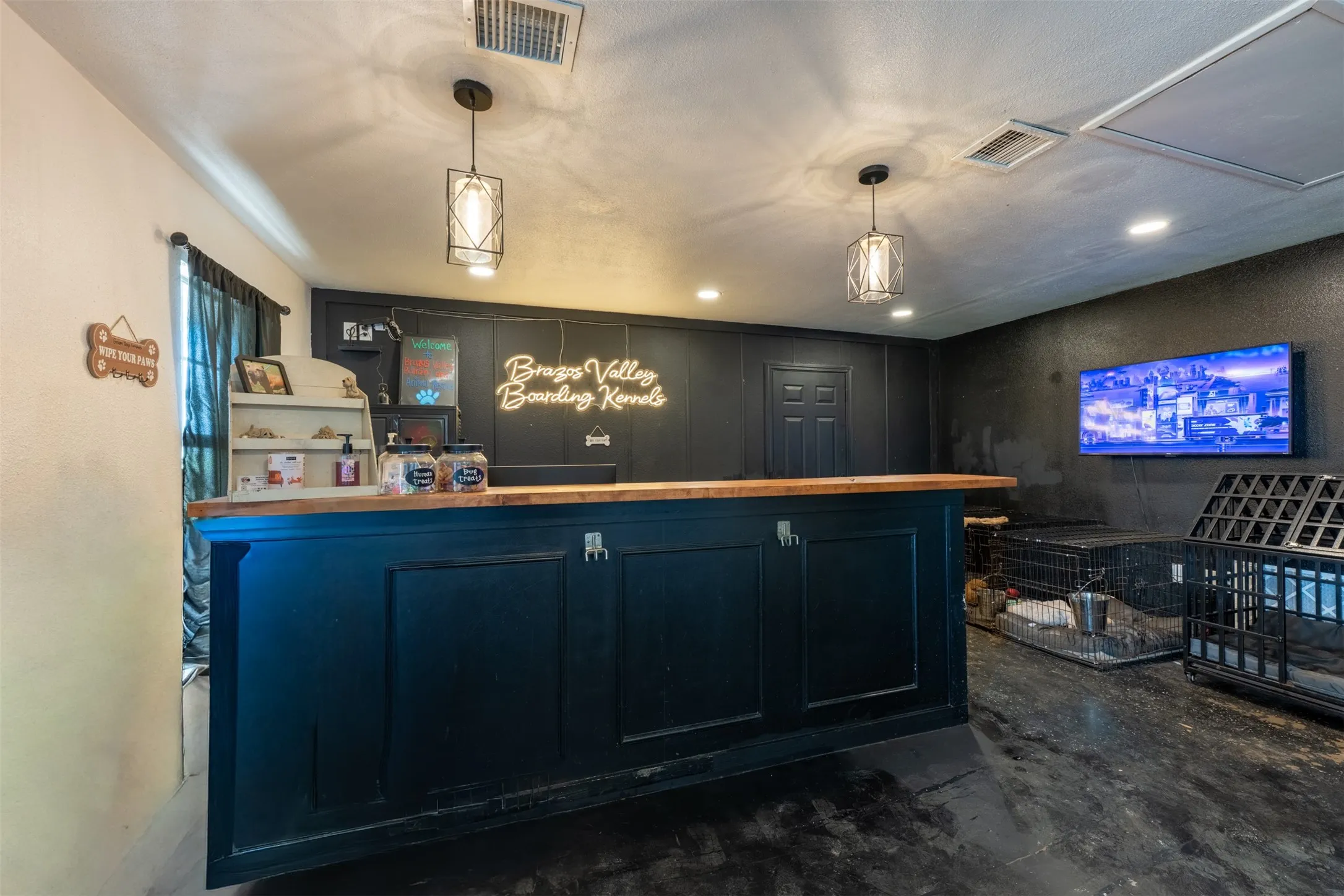 Office/Reception Area