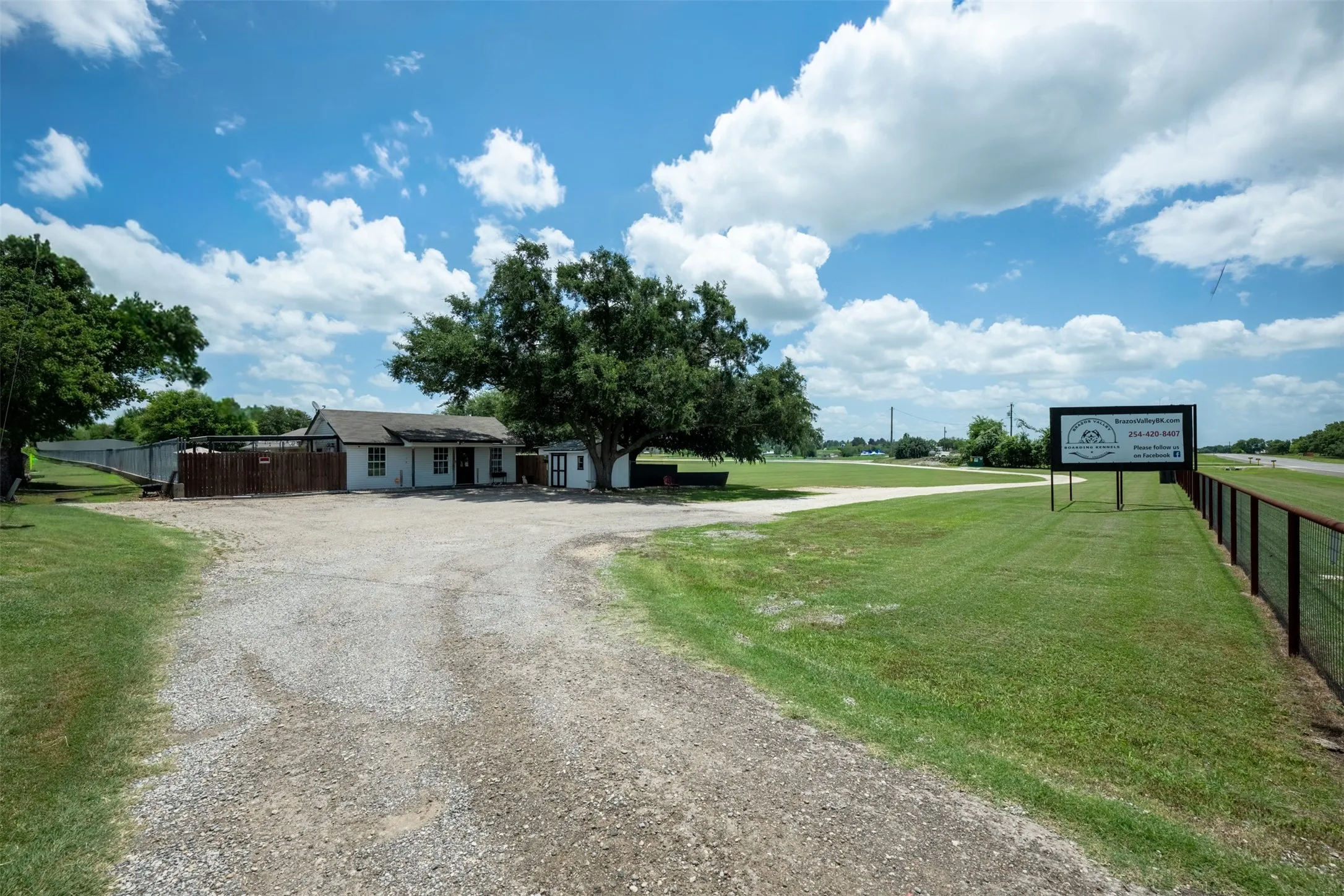 Business For Sale in Mc Lennan County , 5327 Old Lorena Road, Lorena, Texas 76655, 0, 0, Garage spaces, 0 Sqft, built in 1984, mls#21318889, Real Estate Agent in Lorena, Homes For Sale in Mc Lennan county, Homes For Sale in Lorena, Realtor in Lorena Texas, Real Estate Brokerage Independent Realty Texas, Luminita Cordes Realtor