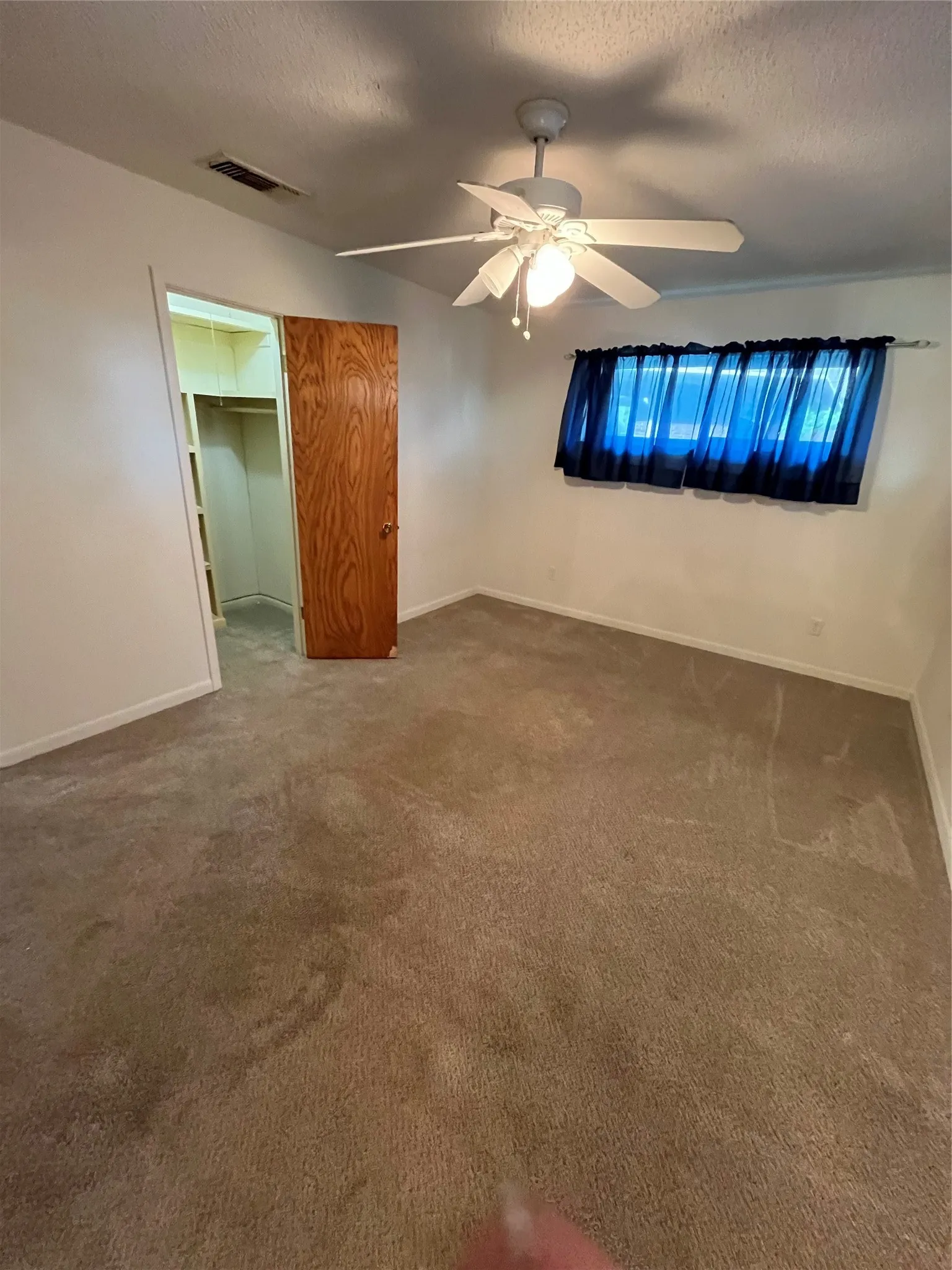 Single Family Residence For Sale in Rains County , 110 Circle Drive, Point, Texas 75472, 3 Bedroom, 2 Bathroom, 2 Garage spaces, 1,428 Sqft, built in 1970, mls#21295344, Real Estate Agent in Point, Homes For Sale in Rains county, Homes For Sale in Point, Realtor in Point Texas, Real Estate Brokerage Independent Realty Texas, Luminita Cordes Realtor