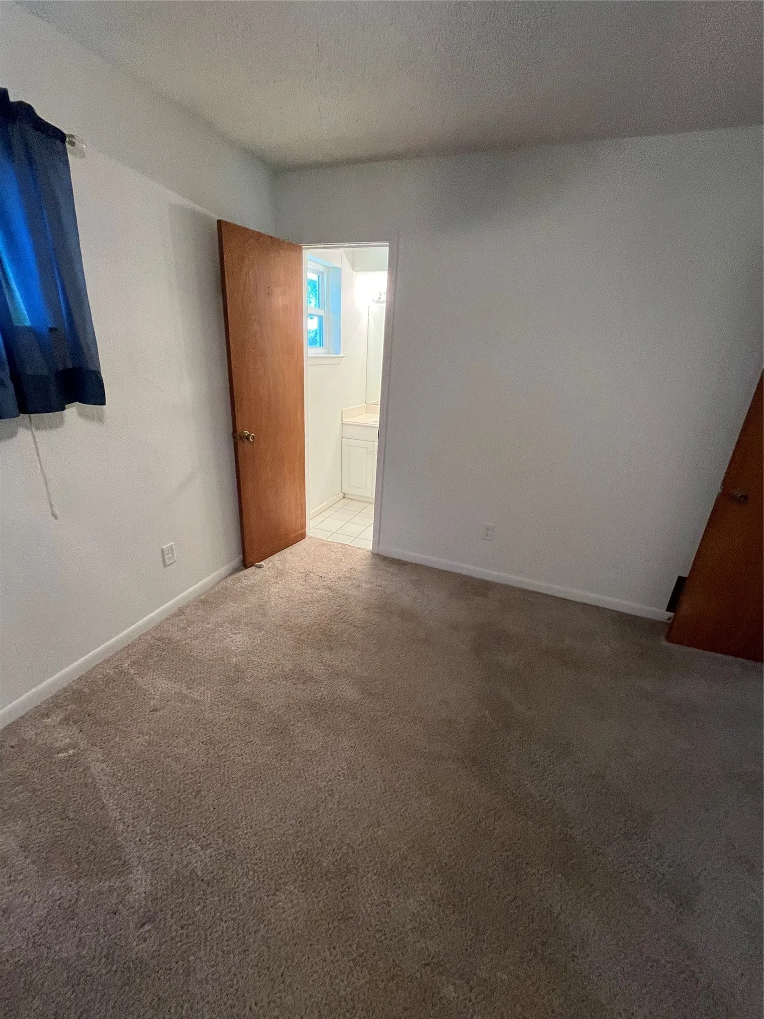 Single Family Residence For Sale in Rains County , 110 Circle Drive, Point, Texas 75472, 3 Bedroom, 2 Bathroom, 2 Garage spaces, 1,428 Sqft, built in 1970, mls#21295344, Real Estate Agent in Point, Homes For Sale in Rains county, Homes For Sale in Point, Realtor in Point Texas, Real Estate Brokerage Independent Realty Texas, Luminita Cordes Realtor