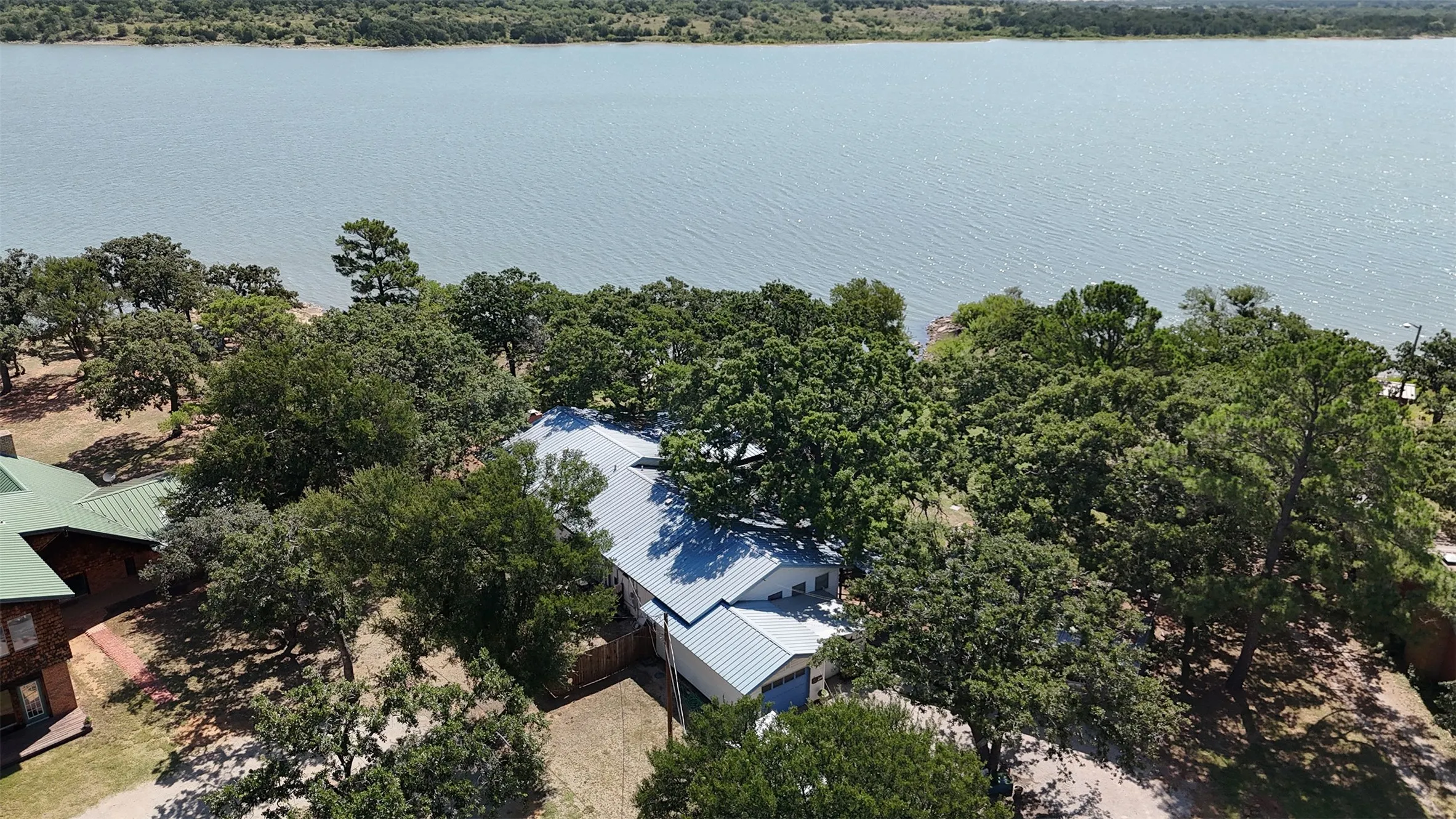 Single Family Residence For Sale in Young County , 1430 Point Road, Graham, Texas 76450, 2 Bedroom, 2 Bathroom, 1 Garage spaces, 2,257 Sqft, built in 1970, mls#21322807, Real Estate Agent in Graham, Homes For Sale in Young county, Homes For Sale in Graham, Realtor in Graham Texas, Real Estate Brokerage Independent Realty Texas, Luminita Cordes Realtor