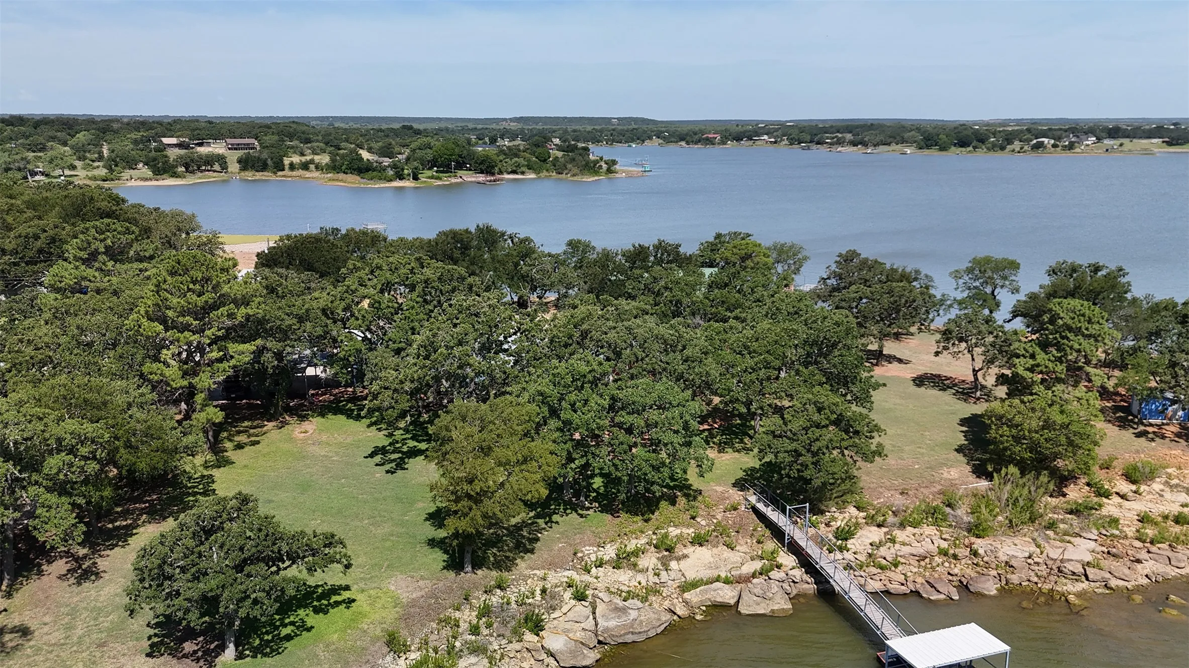Single Family Residence For Sale in Young County , 1430 Point Road, Graham, Texas 76450, 2 Bedroom, 2 Bathroom, 1 Garage spaces, 2,257 Sqft, built in 1970, mls#21322807, Real Estate Agent in Graham, Homes For Sale in Young county, Homes For Sale in Graham, Realtor in Graham Texas, Real Estate Brokerage Independent Realty Texas, Luminita Cordes Realtor