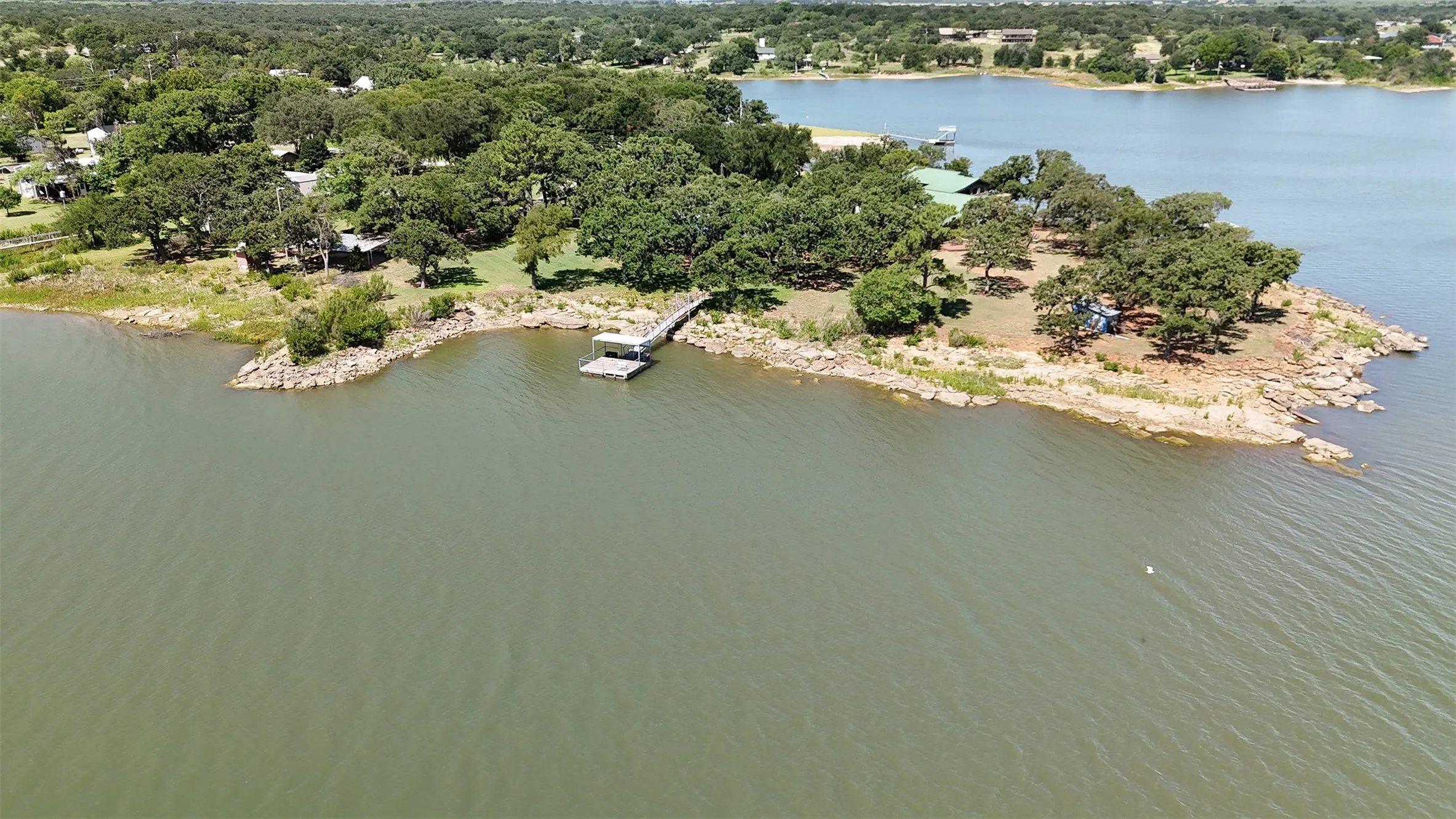 Single Family Residence For Sale in Young County , 1430 Point Road, Graham, Texas 76450, 2 Bedroom, 2 Bathroom, 1 Garage spaces, 2,257 Sqft, built in 1970, mls#21322807, Real Estate Agent in Graham, Homes For Sale in Young county, Homes For Sale in Graham, Realtor in Graham Texas, Real Estate Brokerage Independent Realty Texas, Luminita Cordes Realtor