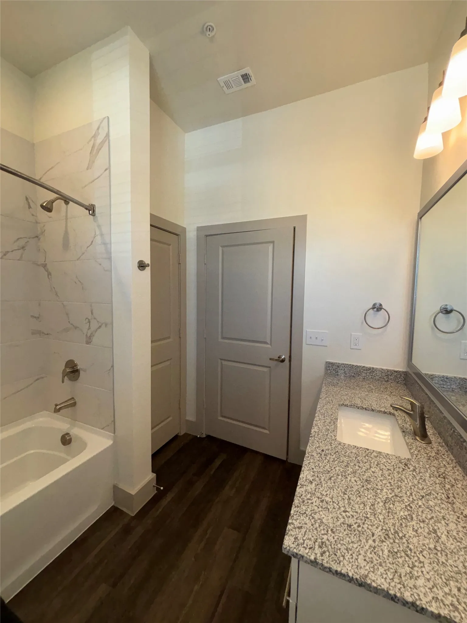 Single Family Residence For Rent in Denton County , 2036 Oak Grove 137B, Aubrey, Texas 76227, 1 Bedroom, 1 Bathroom, Garage spaces, 766 Sqft, built in 2025, mls#21325507, Real Estate Agent in Aubrey, Homes For Rent in Denton county, Homes For Rent in Aubrey, Realtor in Aubrey Texas, Real Estate Brokerage Independent Realty Texas, Luminita Cordes Realtor
