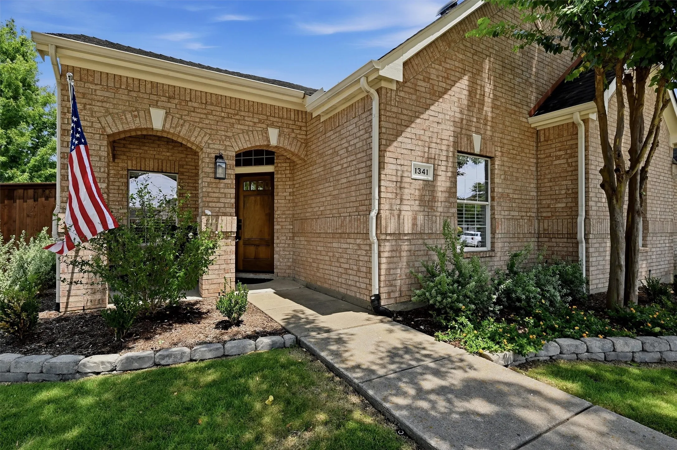 Single Family Residence For Sale in Collin County , 1341 Cedar Lake Drive, Prosper, Texas 75078, 4 Bedroom, 2 Bathroom, 3 Garage spaces, 2,818 Sqft, built in 2005, mls#21325475, Real Estate Agent in Prosper, Homes For Sale in Collin county, Homes For Sale in Prosper, Realtor in Prosper Texas, Real Estate Brokerage Independent Realty Texas, Luminita Cordes Realtor