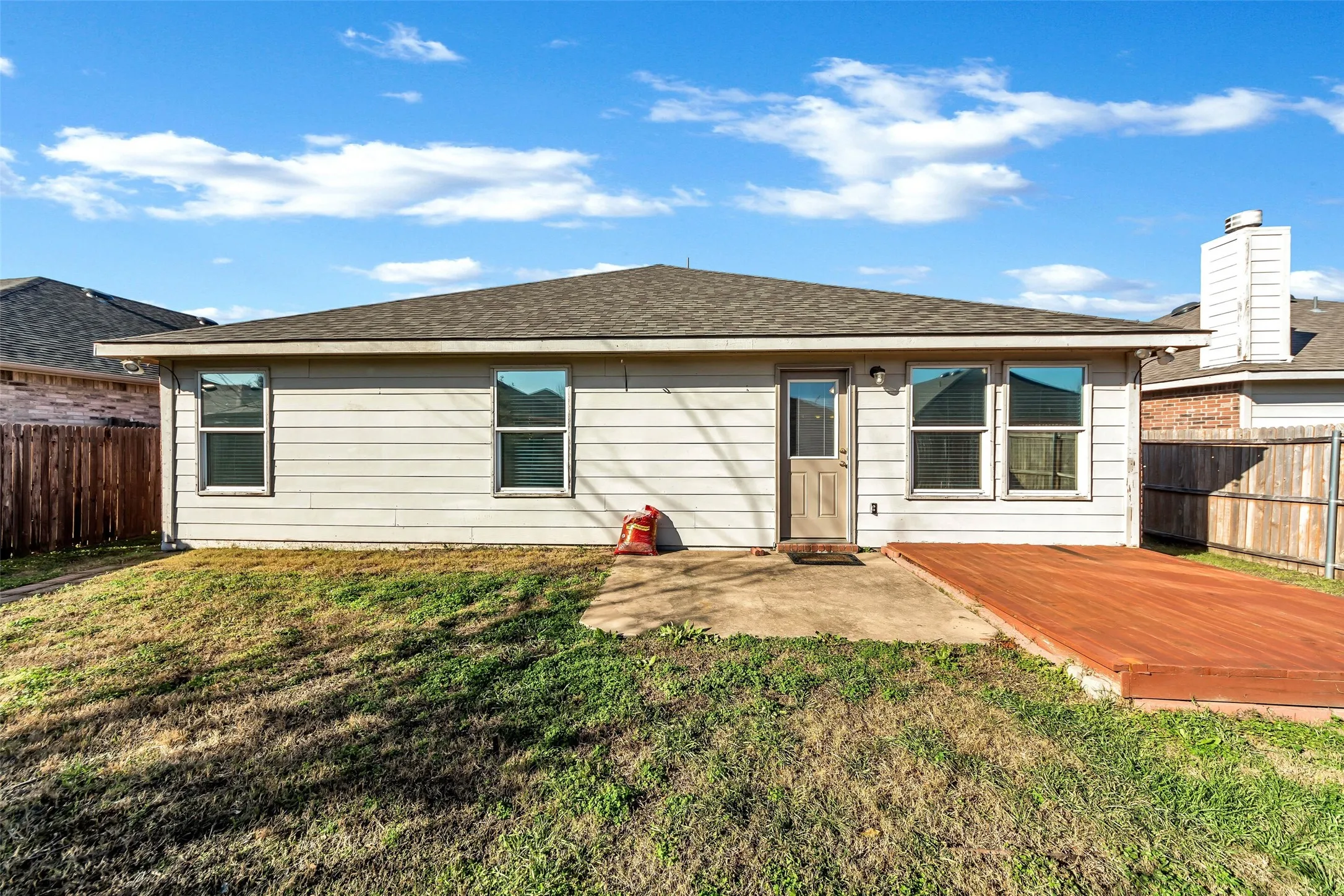 Single Family Residence For Rent in Tarrant County , 12644 Harvest Grove Drive, Fort Worth, Texas 76244, 4 Bedroom, 2 Bathroom, 2 Garage spaces, 2,105 Sqft, built in 2008, mls#21325506, Real Estate Agent in Fort Worth, Homes For Rent in Tarrant county, Homes For Rent in Fort Worth, Realtor in Fort Worth Texas, Real Estate Brokerage Independent Realty Texas, Luminita Cordes Realtor
