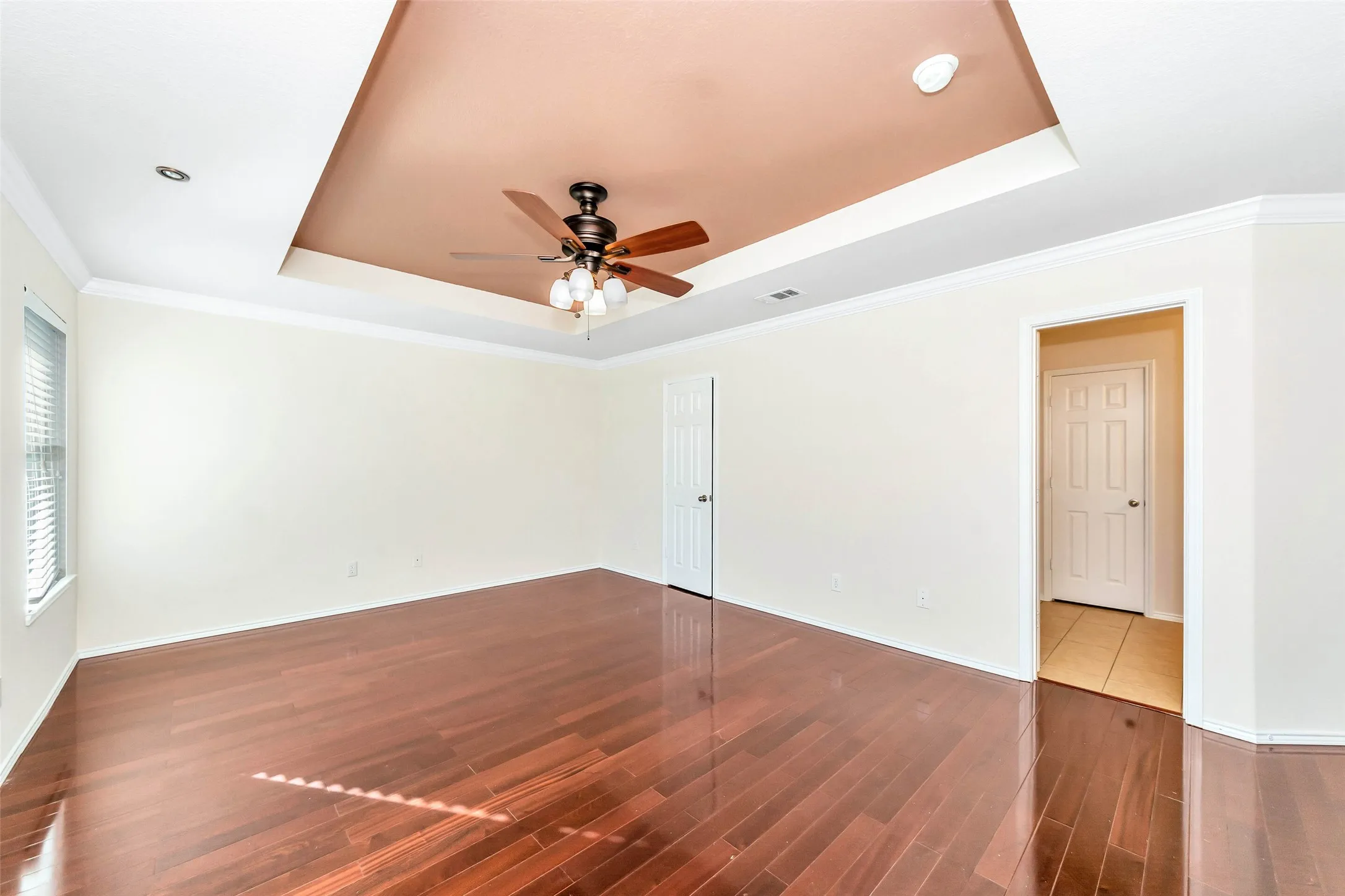 Single Family Residence For Rent in Tarrant County , 12644 Harvest Grove Drive, Fort Worth, Texas 76244, 4 Bedroom, 2 Bathroom, 2 Garage spaces, 2,105 Sqft, built in 2008, mls#21325506, Real Estate Agent in Fort Worth, Homes For Rent in Tarrant county, Homes For Rent in Fort Worth, Realtor in Fort Worth Texas, Real Estate Brokerage Independent Realty Texas, Luminita Cordes Realtor