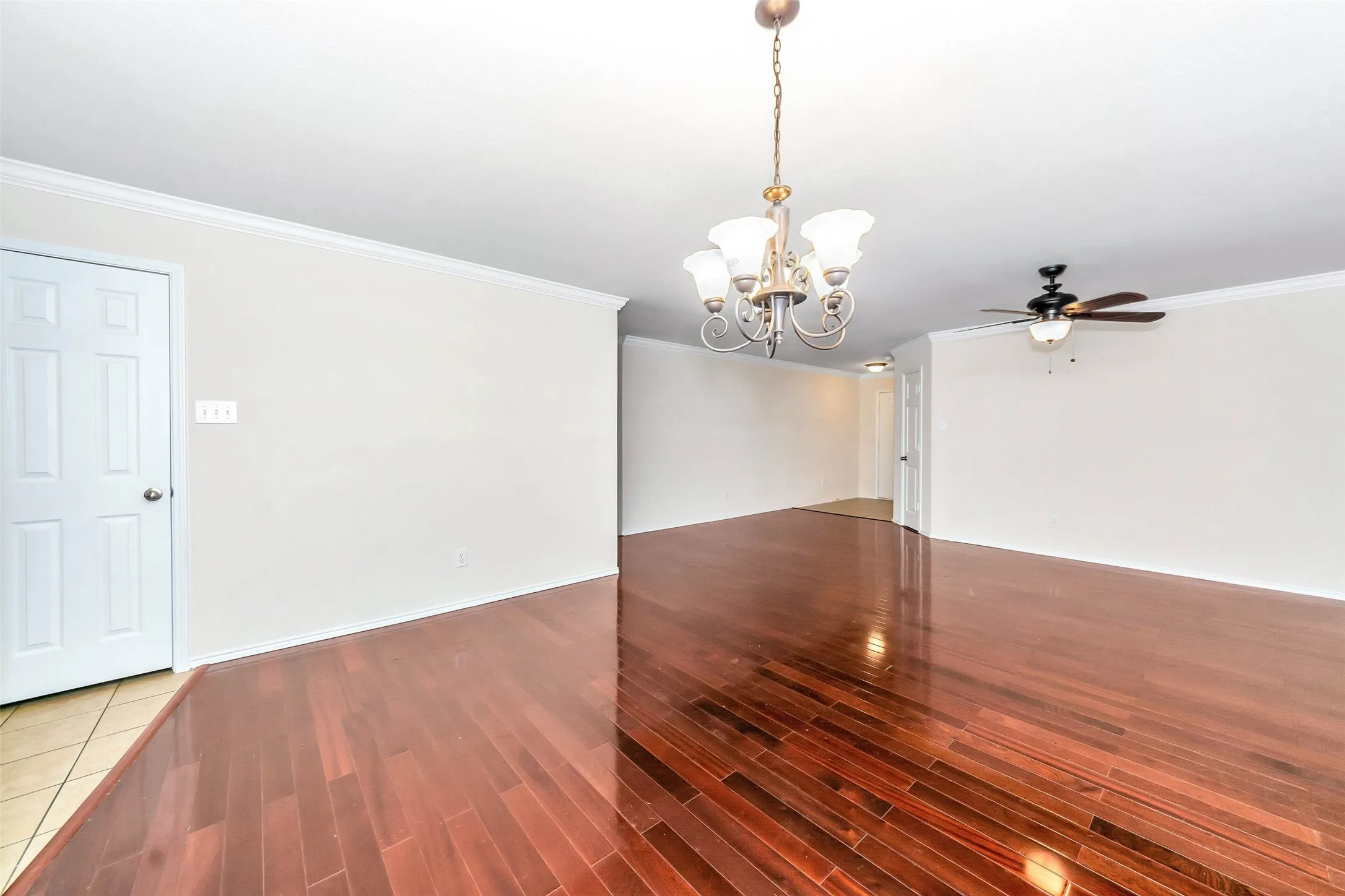 Single Family Residence For Rent in Tarrant County , 12644 Harvest Grove Drive, Fort Worth, Texas 76244, 4 Bedroom, 2 Bathroom, 2 Garage spaces, 2,105 Sqft, built in 2008, mls#21325506, Real Estate Agent in Fort Worth, Homes For Rent in Tarrant county, Homes For Rent in Fort Worth, Realtor in Fort Worth Texas, Real Estate Brokerage Independent Realty Texas, Luminita Cordes Realtor