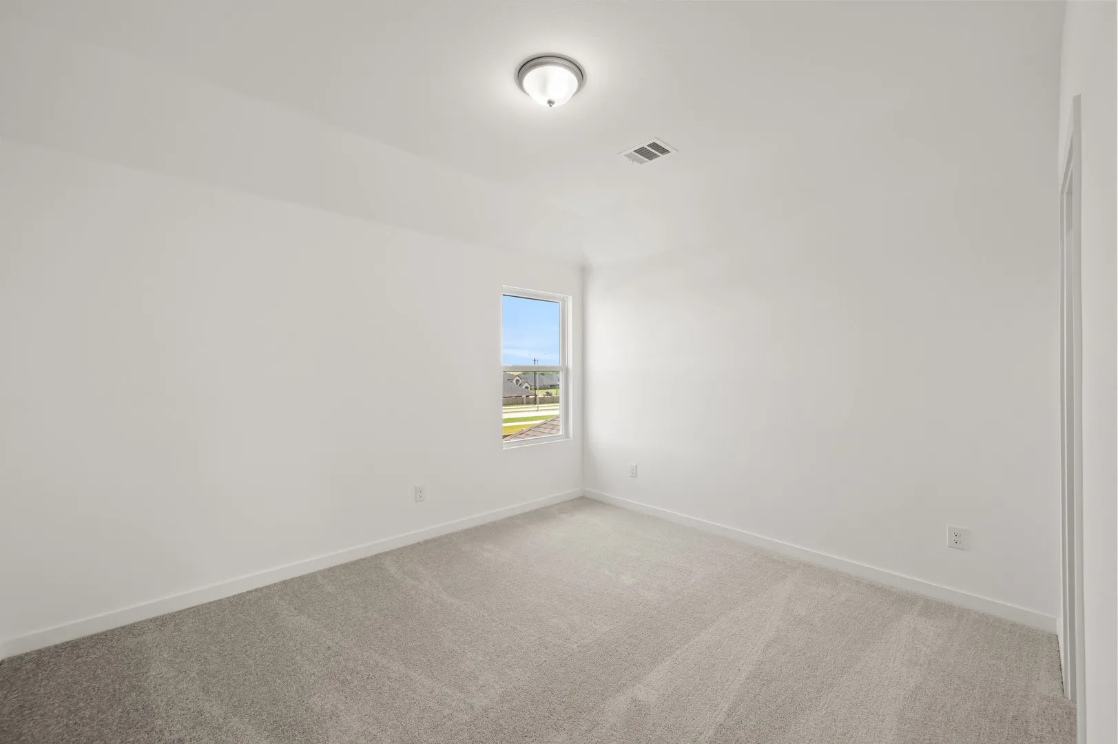 31_664 Tyronza- Bedroom-4