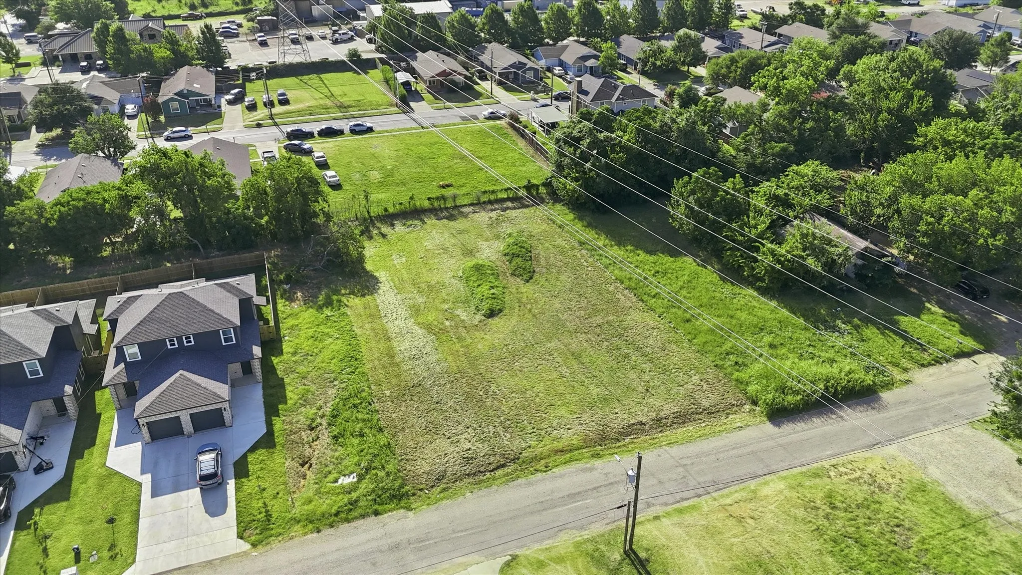 Unimproved Land For Sale in Tarrant County , 3624 Frazier Court, Fort Worth, Texas 76110, 0, 0, Garage spaces, 0 Sqft, built in 0, mls#21323300, Real Estate Agent in Fort Worth, Homes For Sale in Tarrant county, Homes For Sale in Fort Worth, Realtor in Fort Worth Texas, Real Estate Brokerage Independent Realty Texas, Luminita Cordes Realtor