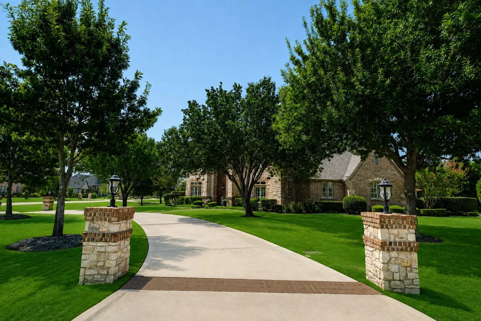 Single Family Residence For Sale in Collin County , 7004 Stony Oak Court, Parker, Texas 75002, 4 Bedroom, 6 Bathroom, 3 Garage spaces, 5,111 Sqft, built in 2007, mls#21323950, Real Estate Agent in Parker, Homes For Sale in Collin county, Homes For Sale in Parker, Realtor in Parker Texas, Real Estate Brokerage Independent Realty Texas, Luminita Cordes Realtor