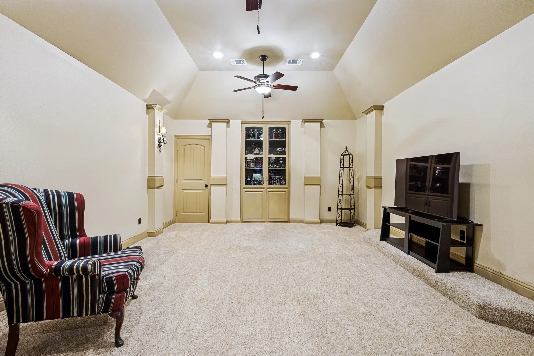 Single Family Residence For Sale in Collin County , 7004 Stony Oak Court, Parker, Texas 75002, 4 Bedroom, 6 Bathroom, 3 Garage spaces, 5,111 Sqft, built in 2007, mls#21323950, Real Estate Agent in Parker, Homes For Sale in Collin county, Homes For Sale in Parker, Realtor in Parker Texas, Real Estate Brokerage Independent Realty Texas, Luminita Cordes Realtor