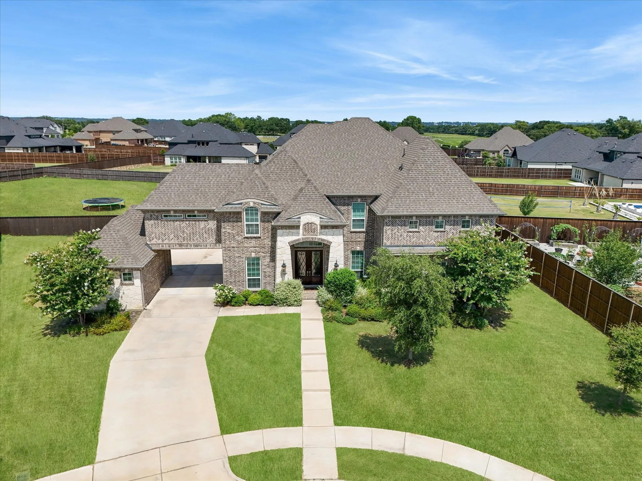 Single Family Residence For Sale in Denton County , 508 Tennington Lane, Shady Shores, Texas 76208, 6 Bedroom, 6 Bathroom, 3 Garage spaces, 4,875 Sqft, built in 2019, mls#21323541, Real Estate Agent in Shady Shores, Homes For Sale in Denton county, Homes For Sale in Shady Shores, Realtor in Shady Shores Texas, Real Estate Brokerage Independent Realty Texas, Luminita Cordes Realtor