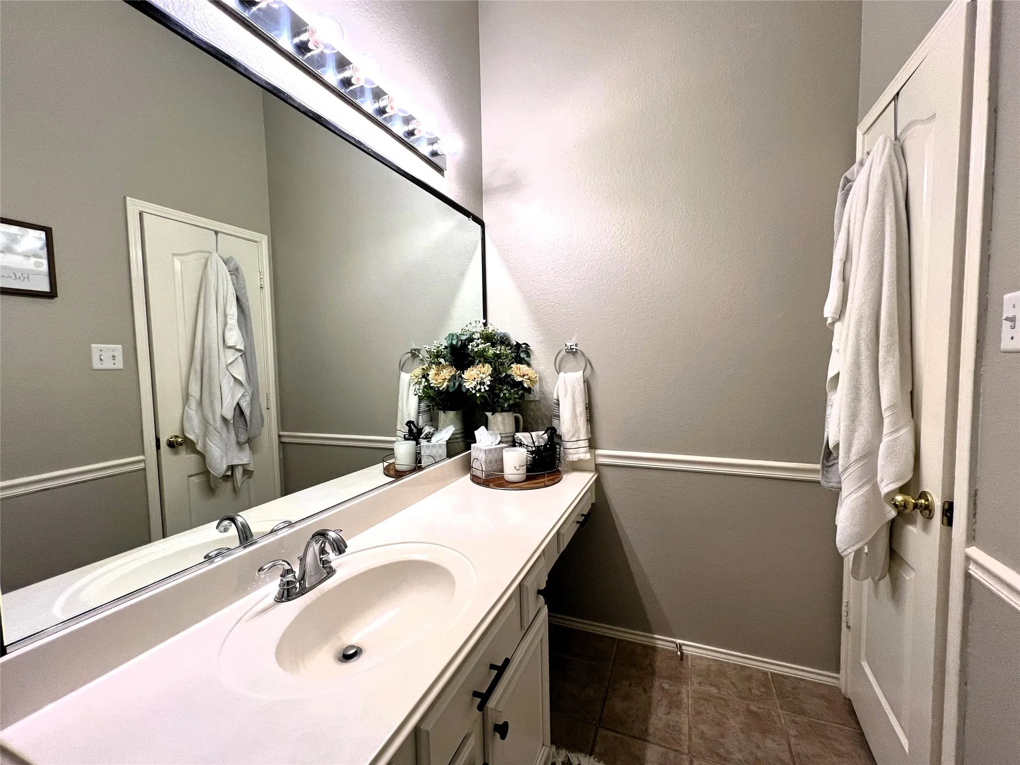 Single Family Residence For Rent in Collin County , 11413 Huntington Road, Frisco, Texas 75035, 4 Bedroom, 2 Bathroom, 2 Garage spaces, 1,860 Sqft, built in 1995, mls#21325545, Real Estate Agent in Frisco, Homes For Rent in Collin county, Homes For Rent in Frisco, Realtor in Frisco Texas, Real Estate Brokerage Independent Realty Texas, Luminita Cordes Realtor