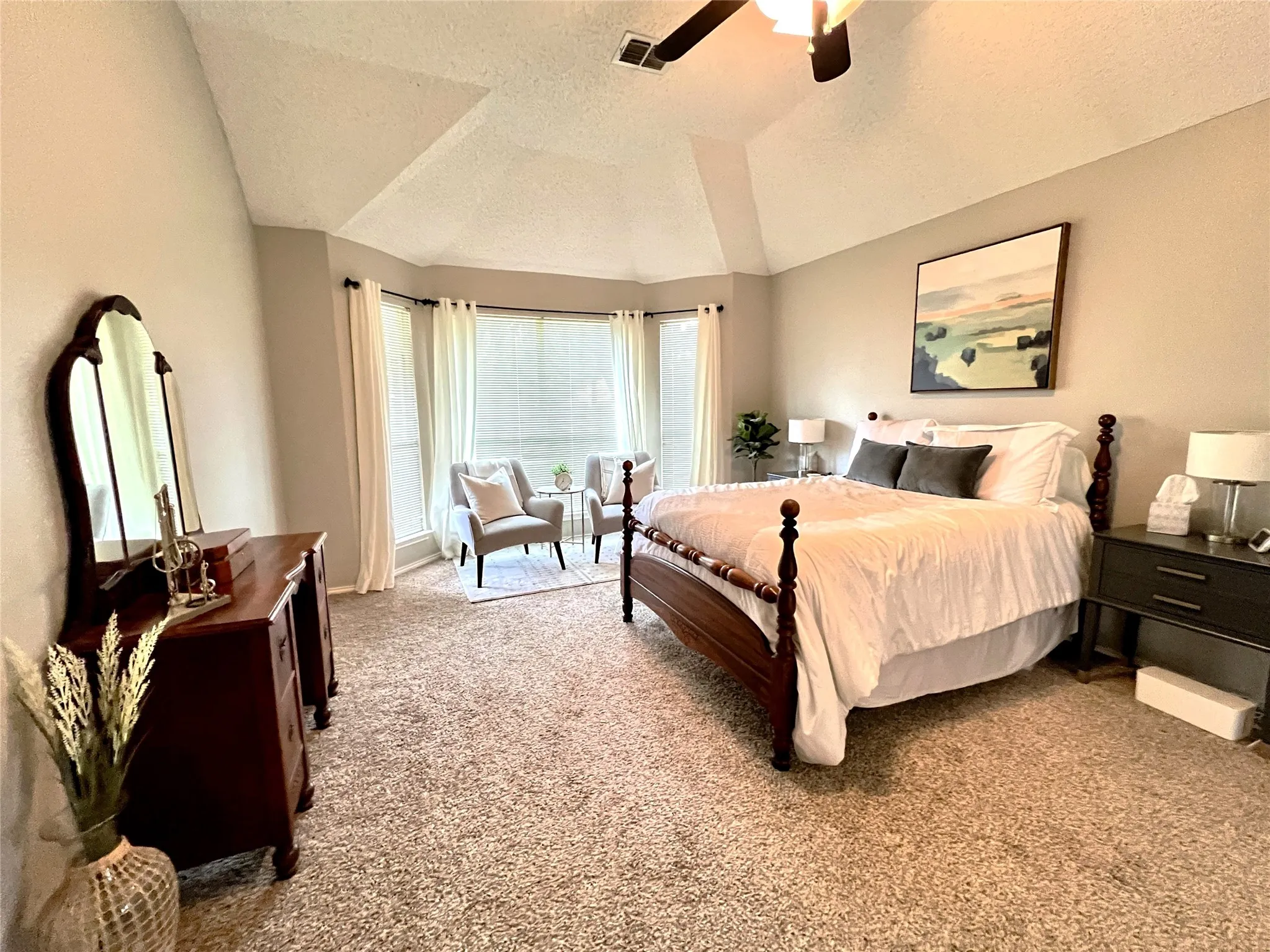 Single Family Residence For Rent in Collin County , 11413 Huntington Road, Frisco, Texas 75035, 4 Bedroom, 2 Bathroom, 2 Garage spaces, 1,860 Sqft, built in 1995, mls#21325545, Real Estate Agent in Frisco, Homes For Rent in Collin county, Homes For Rent in Frisco, Realtor in Frisco Texas, Real Estate Brokerage Independent Realty Texas, Luminita Cordes Realtor
