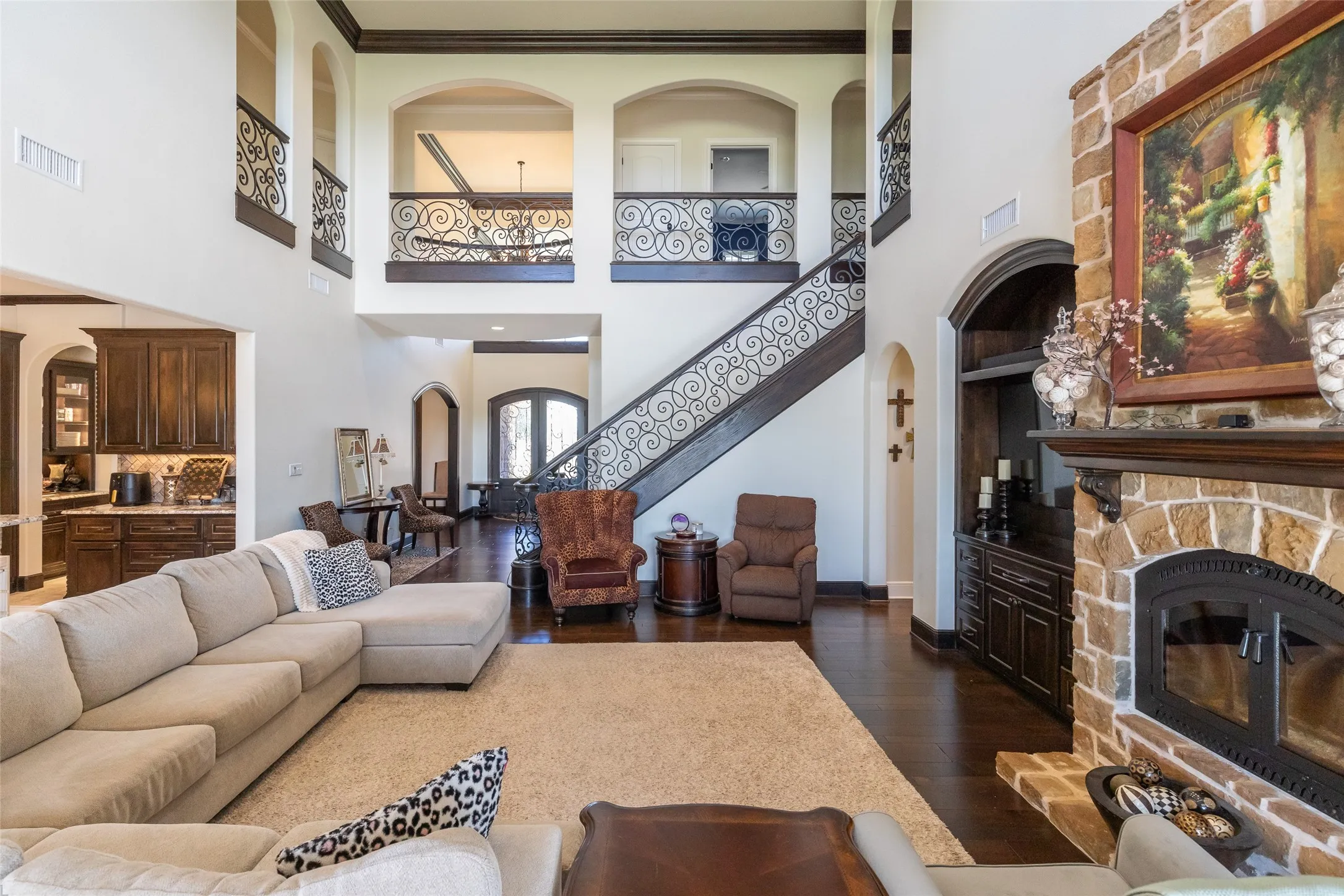 Single Family Residence For Sale in Taylor County , 709 Prosperity Road, Abilene, Texas 79602, 5 Bedroom, 6 Bathroom, 4 Garage spaces, 5,382 Sqft, built in 2015, mls#21324144, Real Estate Agent in Abilene, Homes For Sale in Taylor county, Homes For Sale in Abilene, Realtor in Abilene Texas, Real Estate Brokerage Independent Realty Texas, Luminita Cordes Realtor