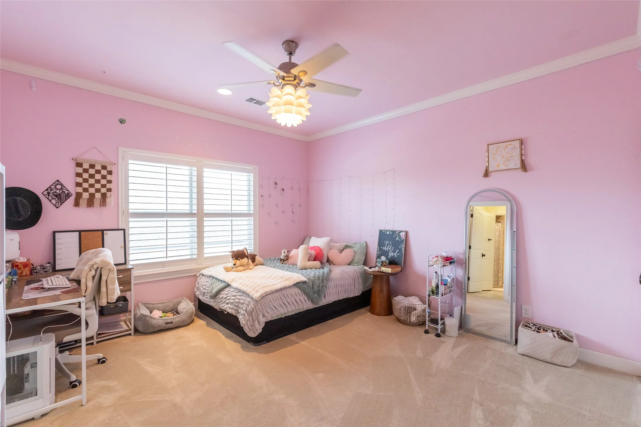 Single Family Residence For Sale in Taylor County , 709 Prosperity Road, Abilene, Texas 79602, 5 Bedroom, 6 Bathroom, 4 Garage spaces, 5,382 Sqft, built in 2015, mls#21324144, Real Estate Agent in Abilene, Homes For Sale in Taylor county, Homes For Sale in Abilene, Realtor in Abilene Texas, Real Estate Brokerage Independent Realty Texas, Luminita Cordes Realtor