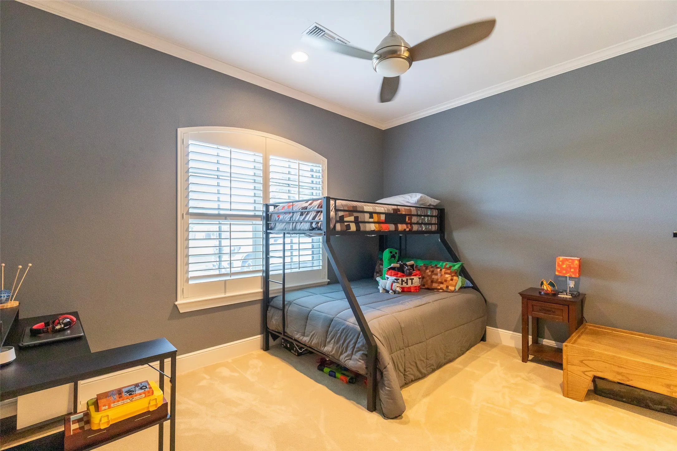 Single Family Residence For Sale in Taylor County , 709 Prosperity Road, Abilene, Texas 79602, 5 Bedroom, 6 Bathroom, 4 Garage spaces, 5,382 Sqft, built in 2015, mls#21324144, Real Estate Agent in Abilene, Homes For Sale in Taylor county, Homes For Sale in Abilene, Realtor in Abilene Texas, Real Estate Brokerage Independent Realty Texas, Luminita Cordes Realtor
