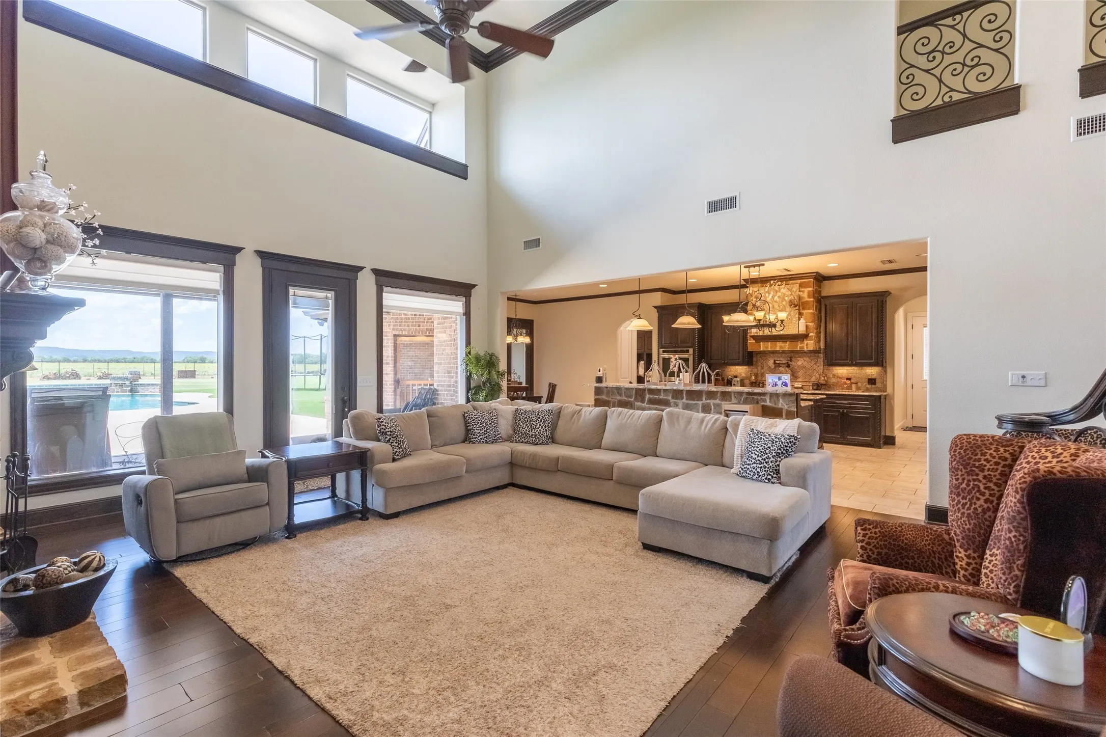 Single Family Residence For Sale in Taylor County , 709 Prosperity Road, Abilene, Texas 79602, 5 Bedroom, 6 Bathroom, 4 Garage spaces, 5,382 Sqft, built in 2015, mls#21324144, Real Estate Agent in Abilene, Homes For Sale in Taylor county, Homes For Sale in Abilene, Realtor in Abilene Texas, Real Estate Brokerage Independent Realty Texas, Luminita Cordes Realtor