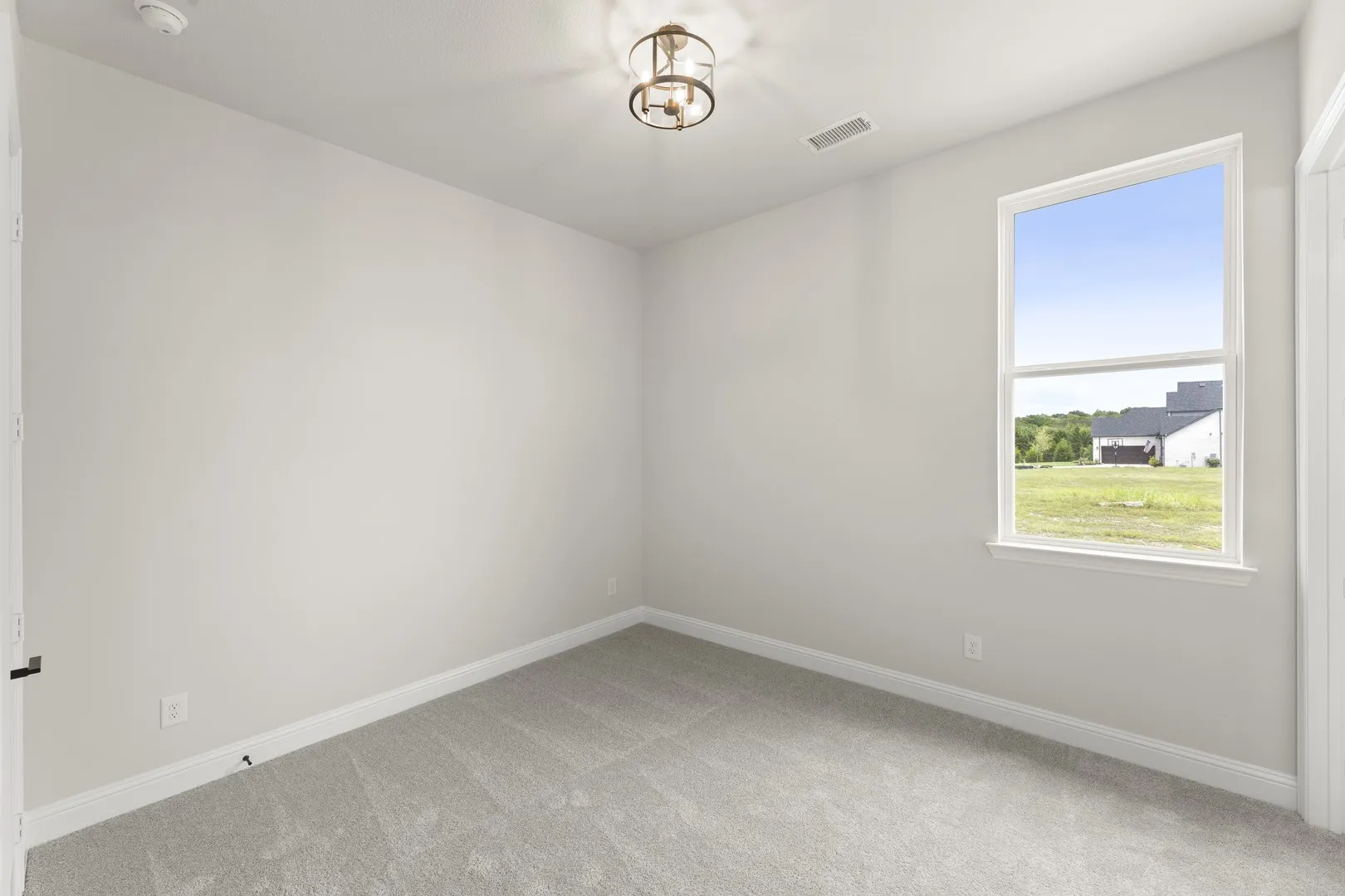 24. 2223 Wickersham - Bed 4